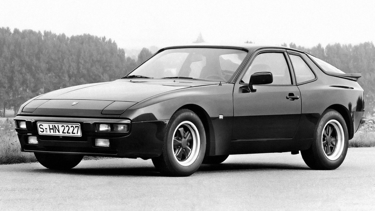 Porsche 944