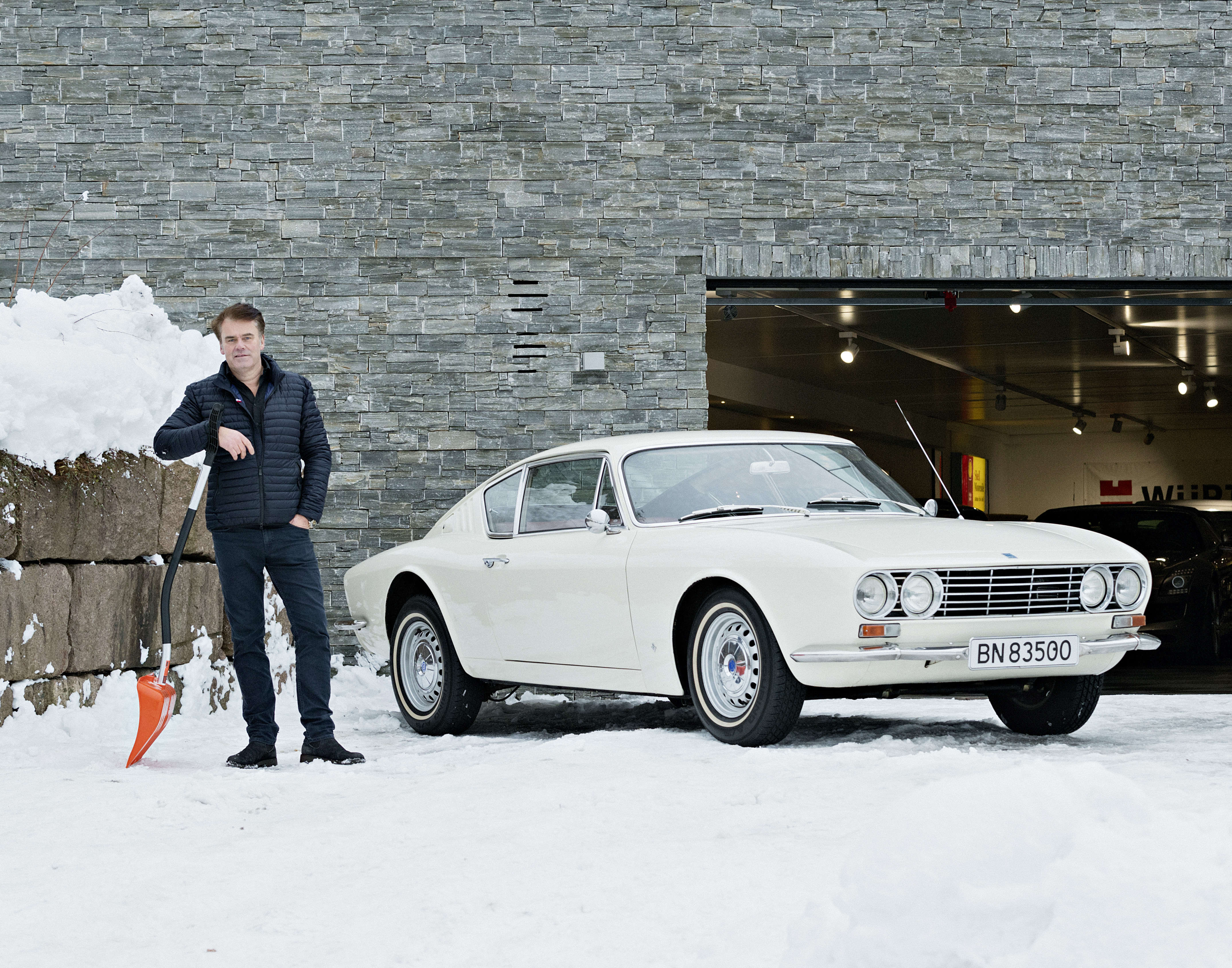 Arvid Indrehus må være mannen med mest innflytelse i landet når det kommer til Ford M. Her med sin Ford 20M TS 1967 modell. Produksjonsnummer 264 av knappe 2200 stykk.