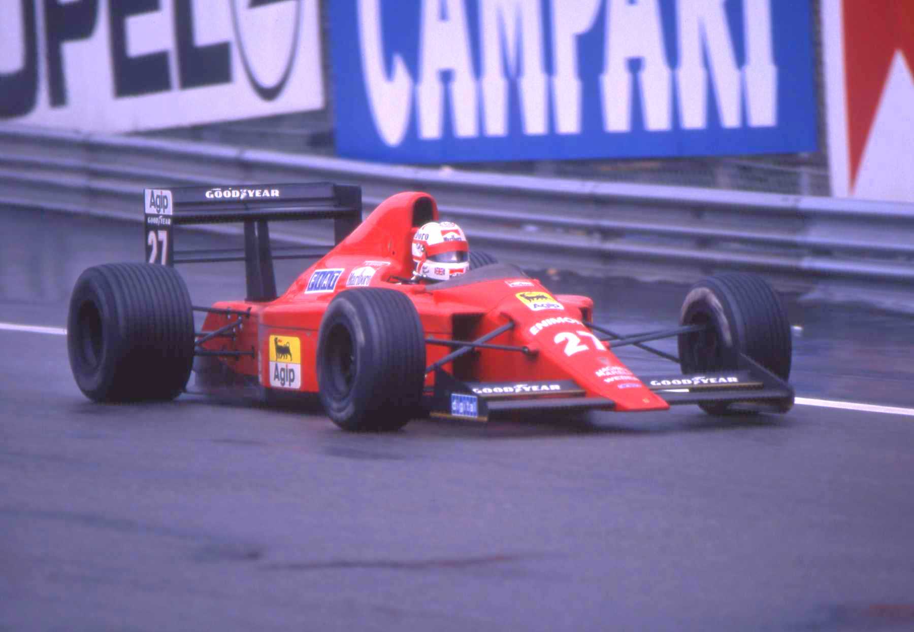 Mansell ble folkehelt i Italia for sin gi-alt kjøring i 1989 og 1990, men samarbeidet fungerte dårlig da Alain Prost kom inn i teamet i stedet for Gerhard Berger.