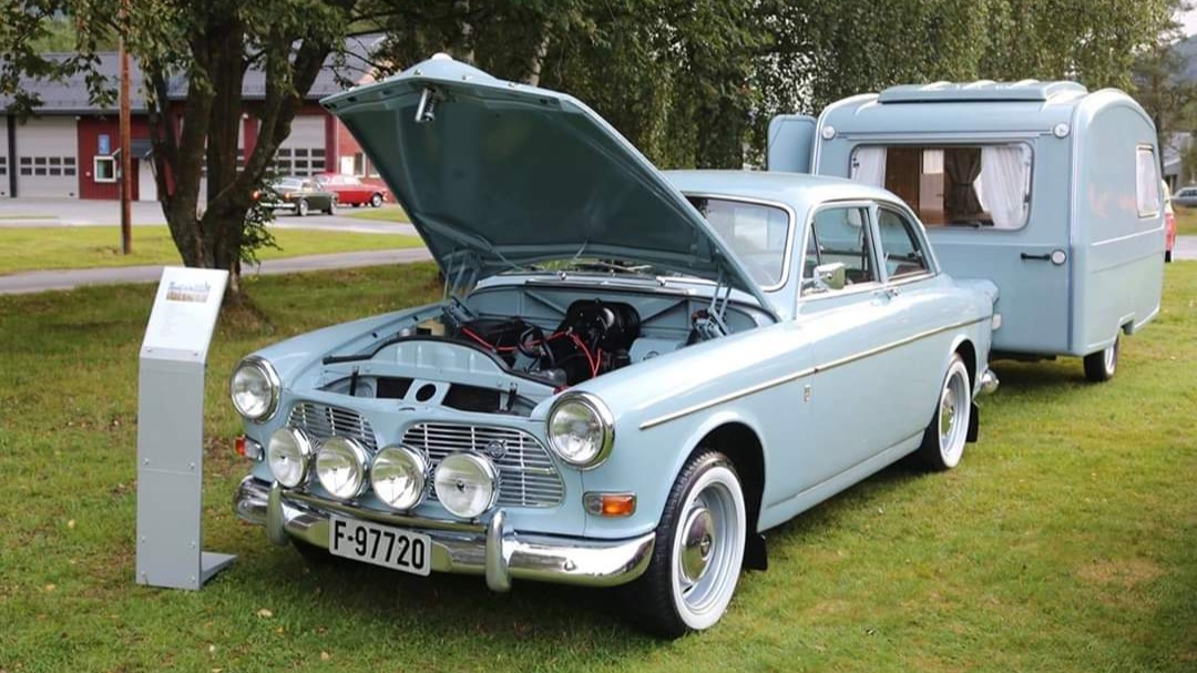 Amazonen lufter den originale B18-motoren sin