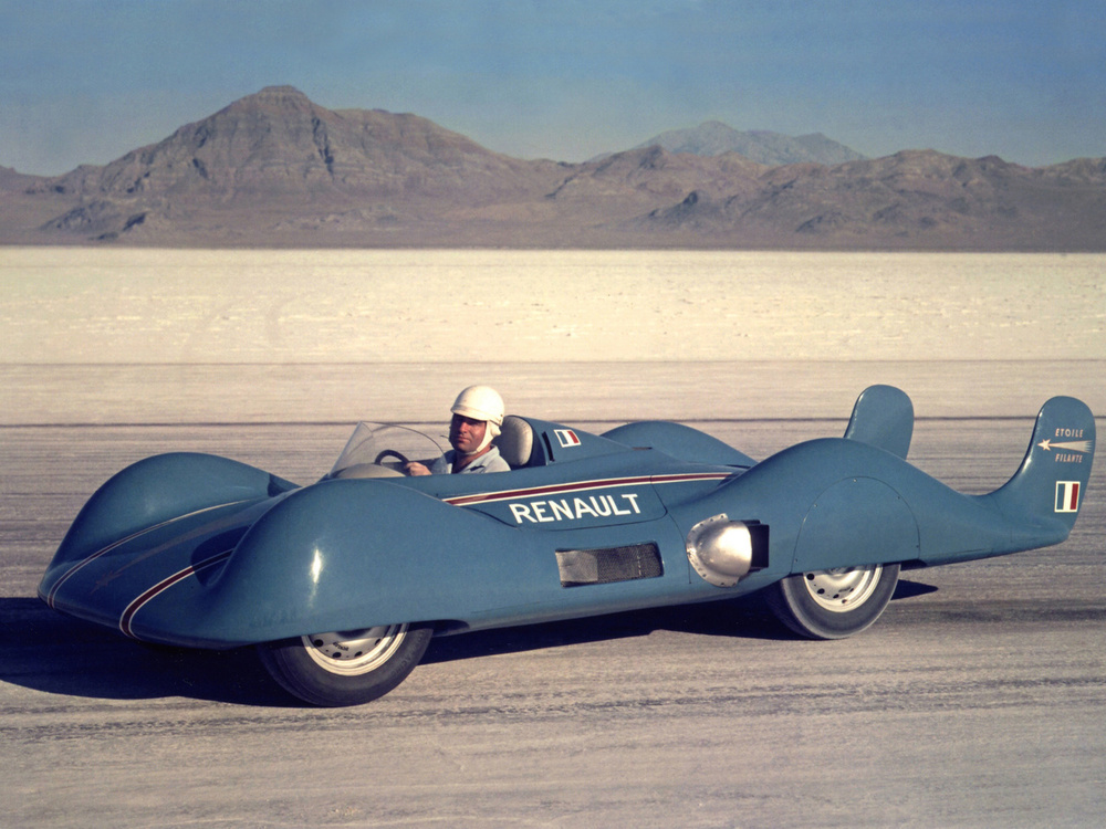 Renault satte ny fartsrekord for en jetdrevet bil med 307 km/t på Bonnevilles saltsletter i 1956. 