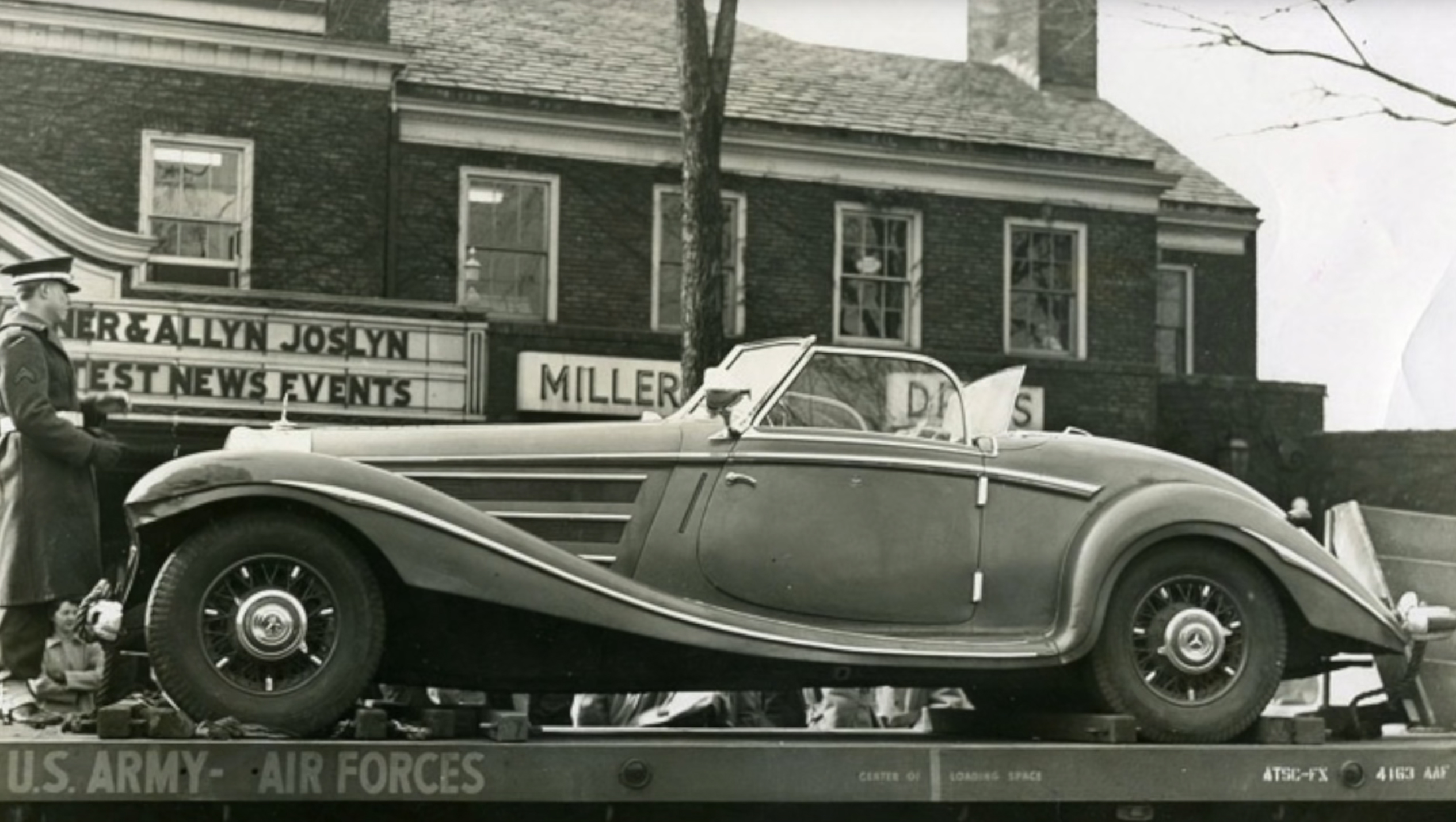 Görings Mercedes vakte stor interesse da den ble vist rundt om i USA. 