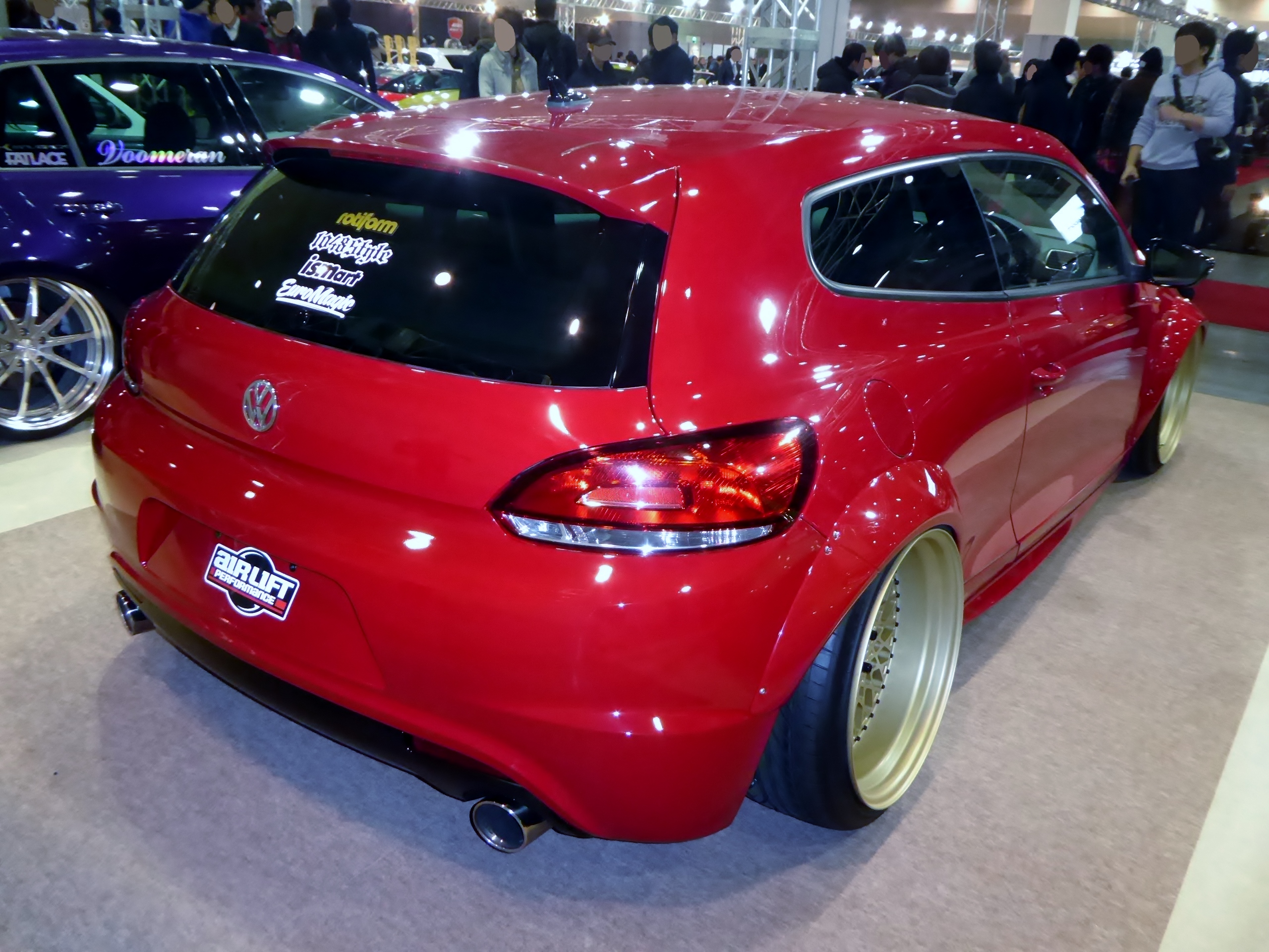 Scirocco på luftfjæring.