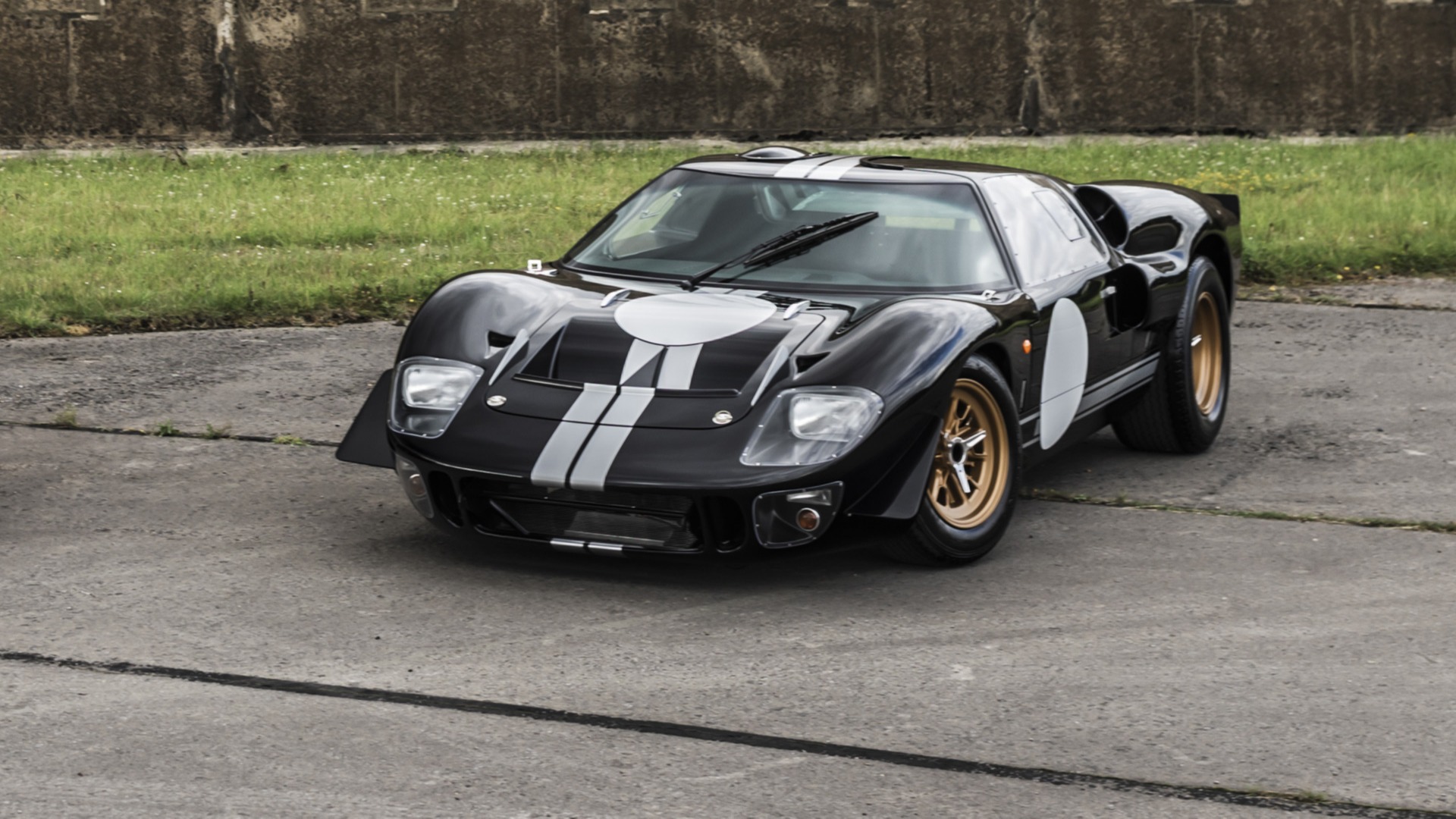 Klassisk utseende med moderne innpakning. Fremtiden?