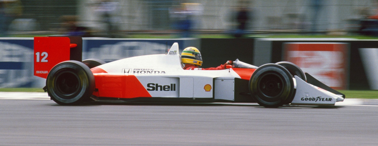 Sideprofilen til McLaren sin 1988-bil, sammenlign med Brabhamen fra 1986.