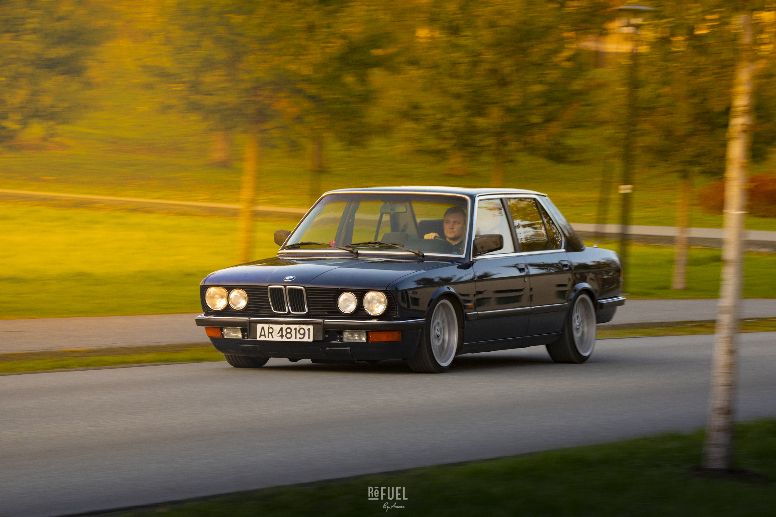 Mye forskjellige komponenter til tross. Bilen går som en klokke.