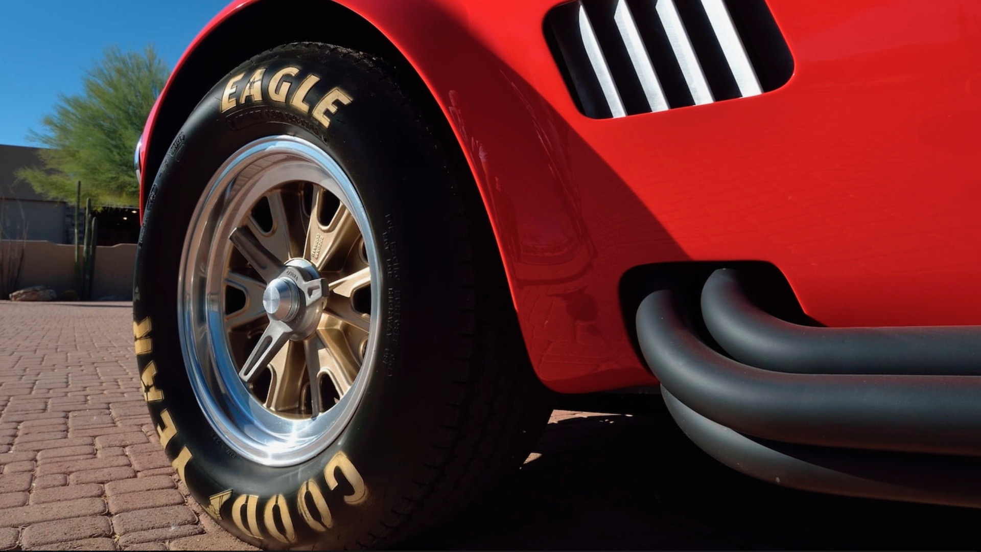 Et mildt sagt muskuløst uttrykk.