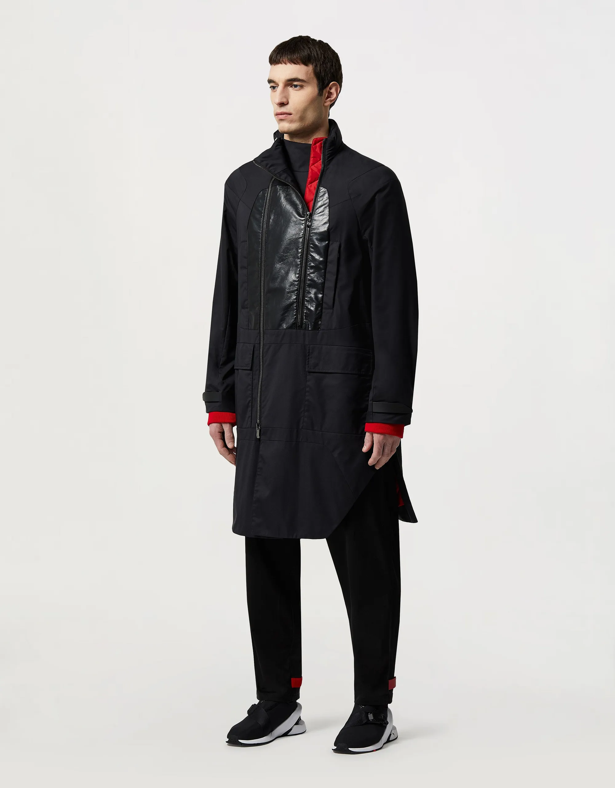 Denne parkaen koster hele 2400 dollar