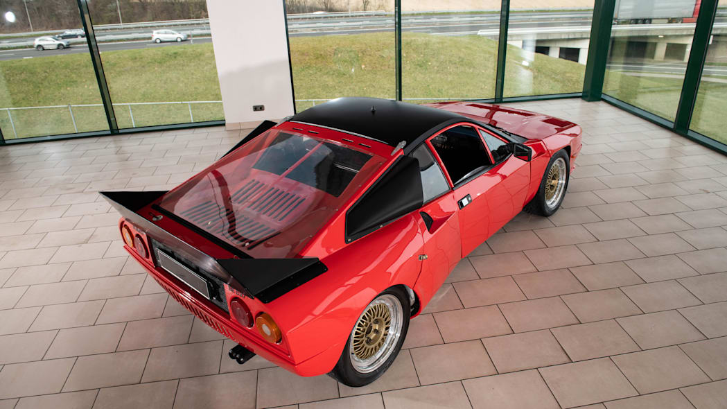 Grunnet mytestatusen som Gruppe B perioden innehar, er en 037 alt annet enn en rimelig veteranbil