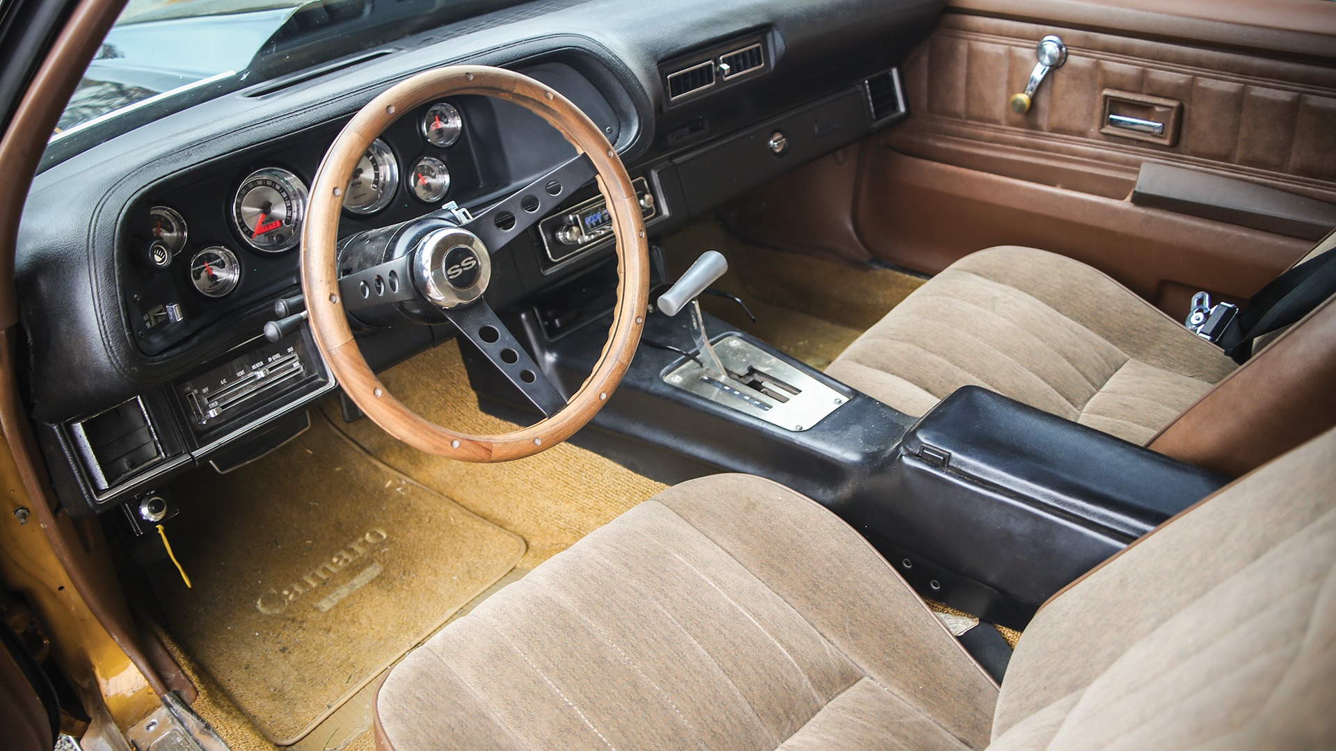 Interiøret er i flott stand!