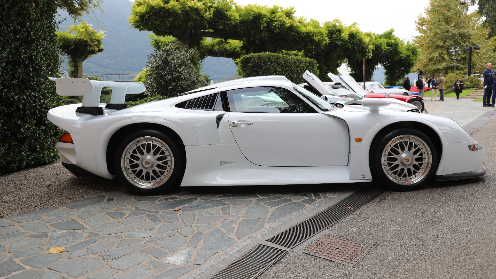 Bilen som den stod utstilt på Villa d'Este.