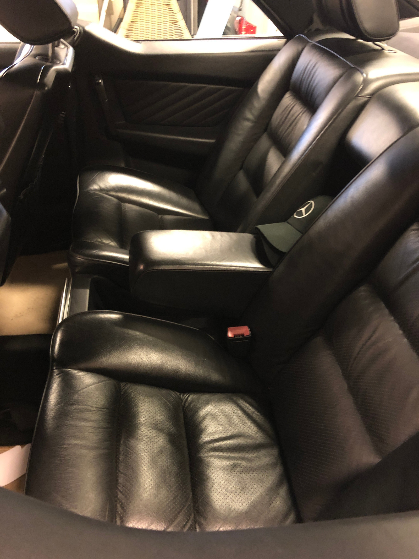 Ingenting å utsette på bilens bakseter heller.