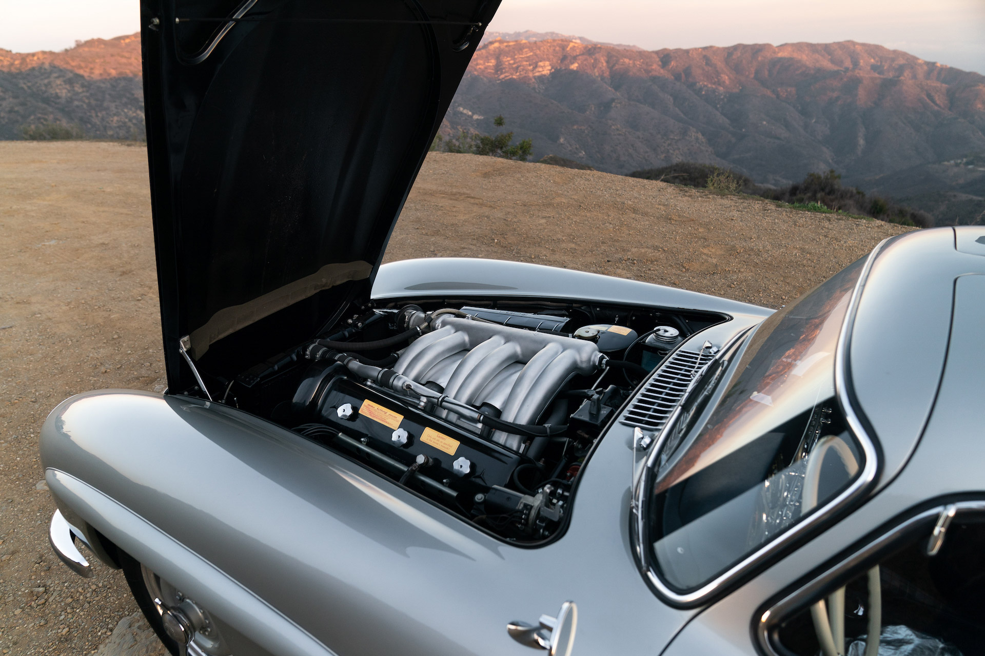 Motoren er helt original som fra fabrikk.