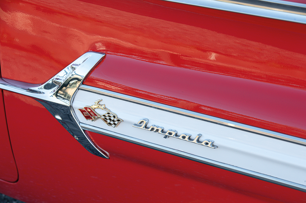 Flotte kromdetaljer på denne bilen