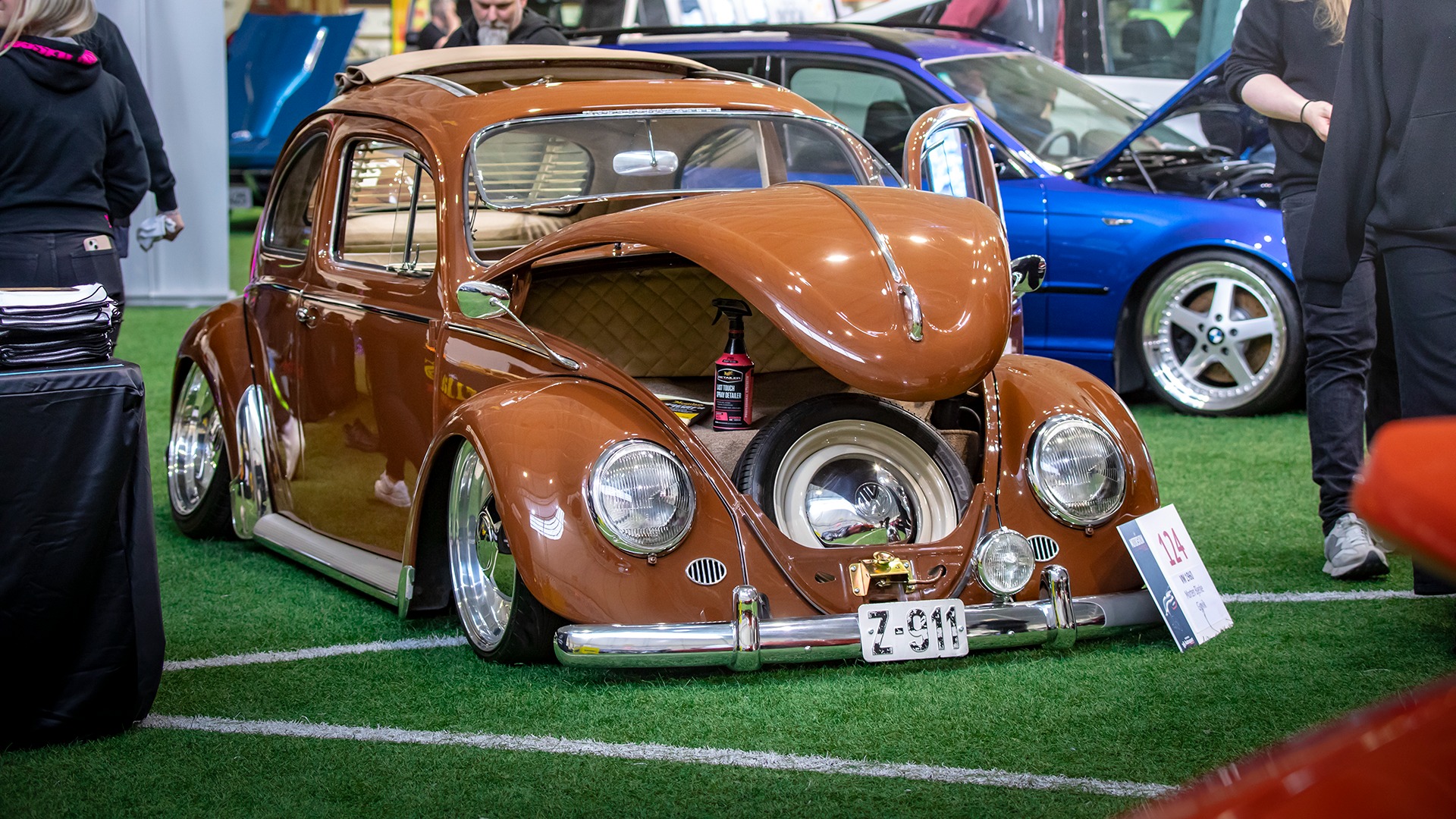 Morten Bjerke sin 1960 Boble er gjennomført fra topp til tå, og fargen gjør at man fort får sjokoladesug.