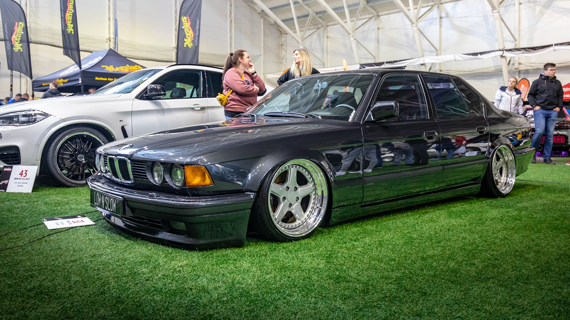 Jøran Hagen er i det minste ærlig når han bestiller skilter til sin E32.