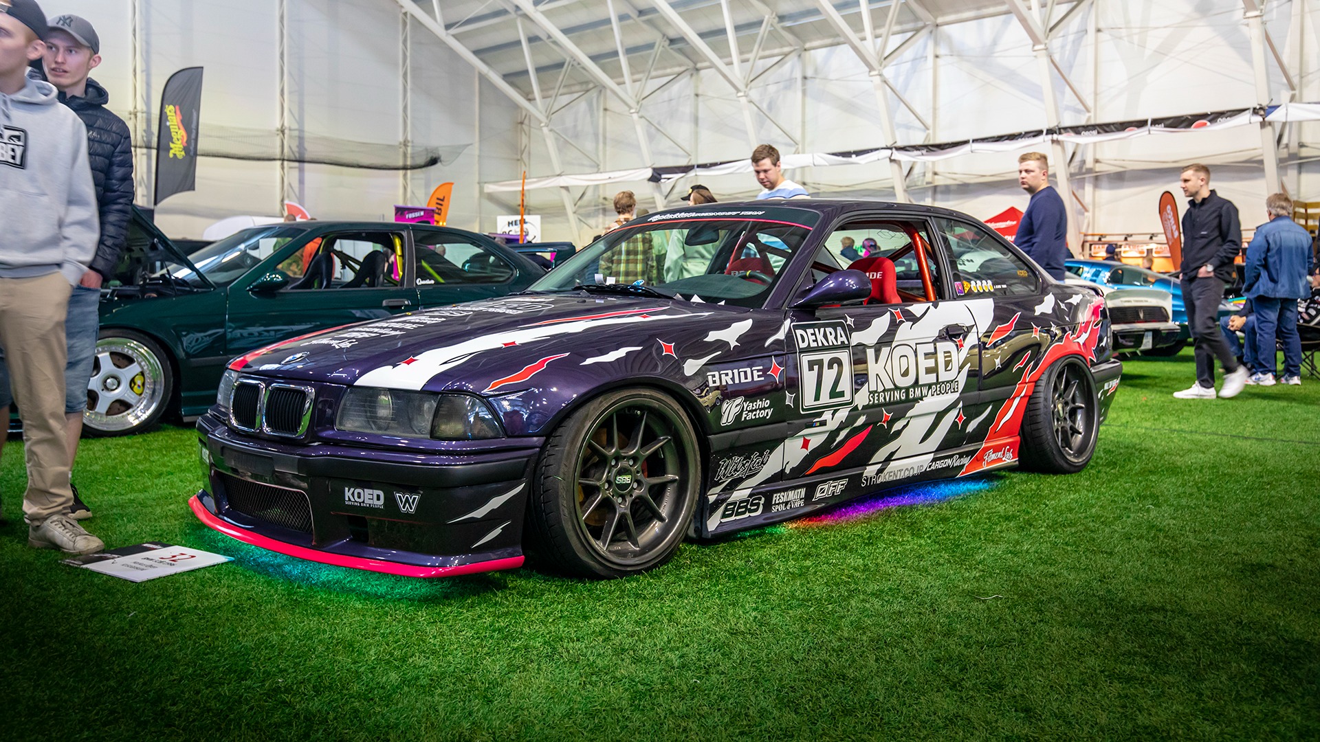 Markus Øyens E36 i nyfoliert utførelse for anledningen.