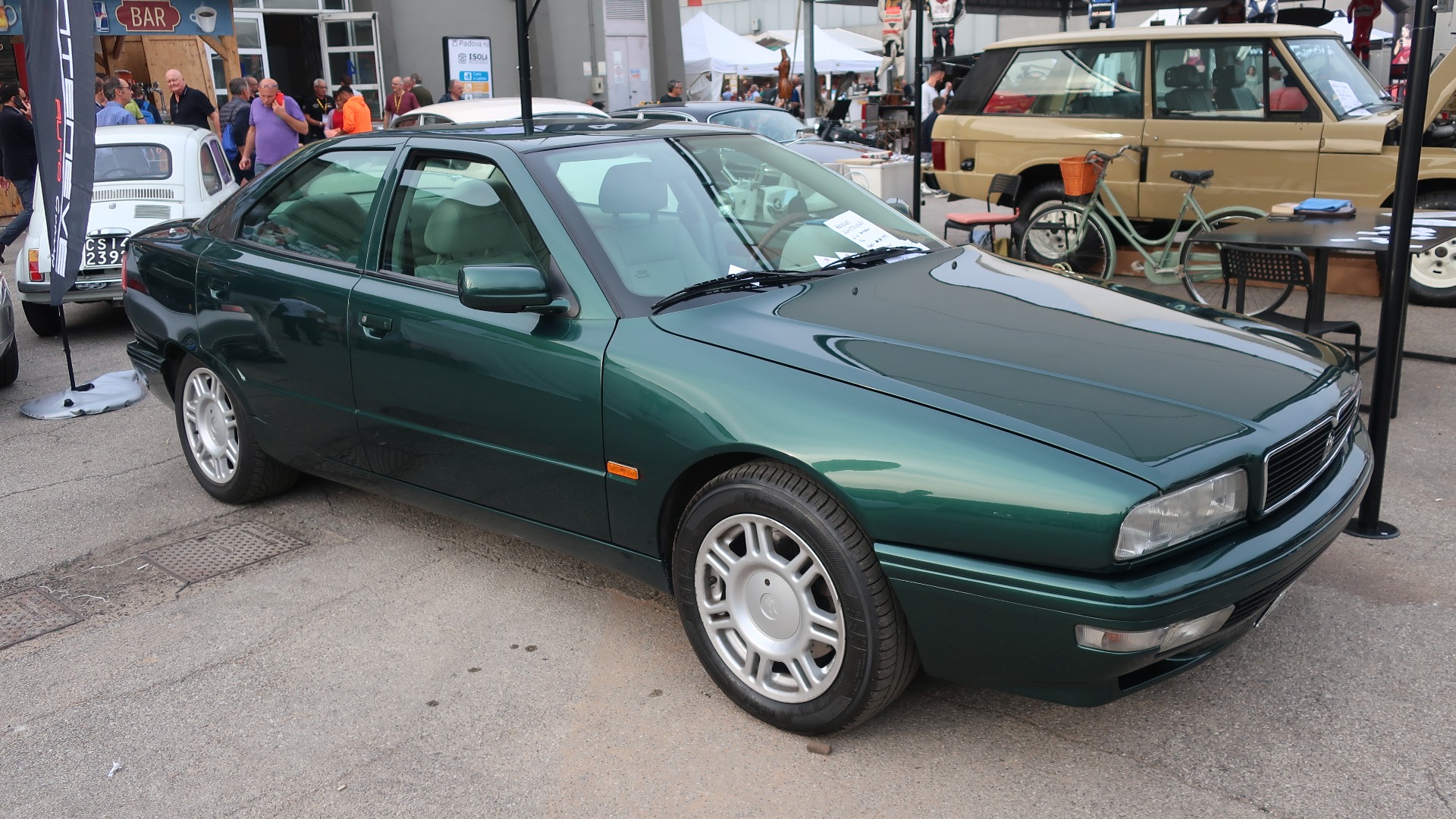 1995 Maserati Quattroporte IV med 2-liters V6 og 110.000 km på telleren til salgs for 15.500 Euro.