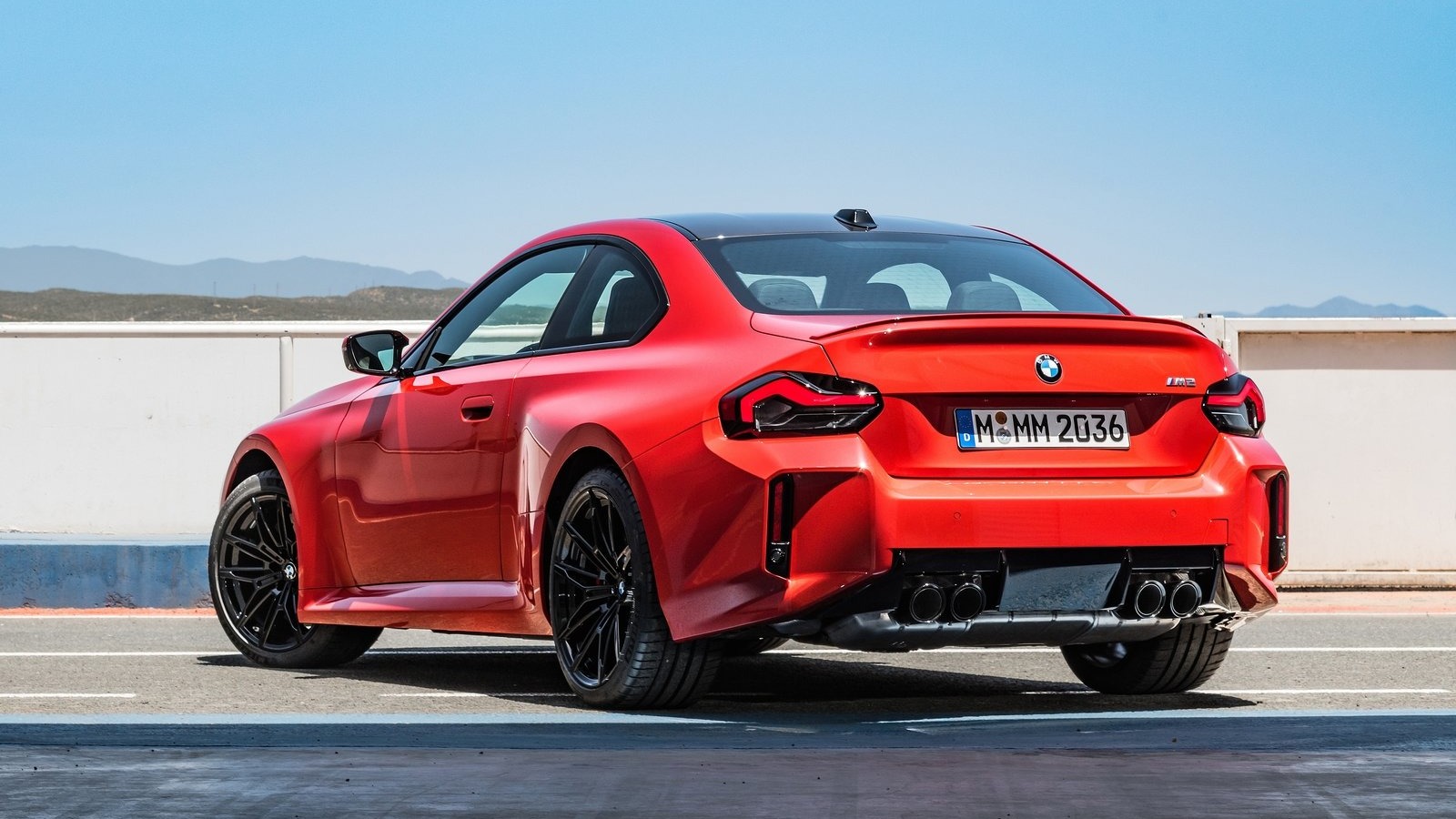 Bakenden er det ingenting å utsette på.