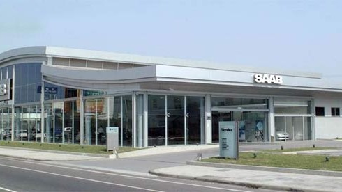 Saab-forhandlere nekter å legge ned