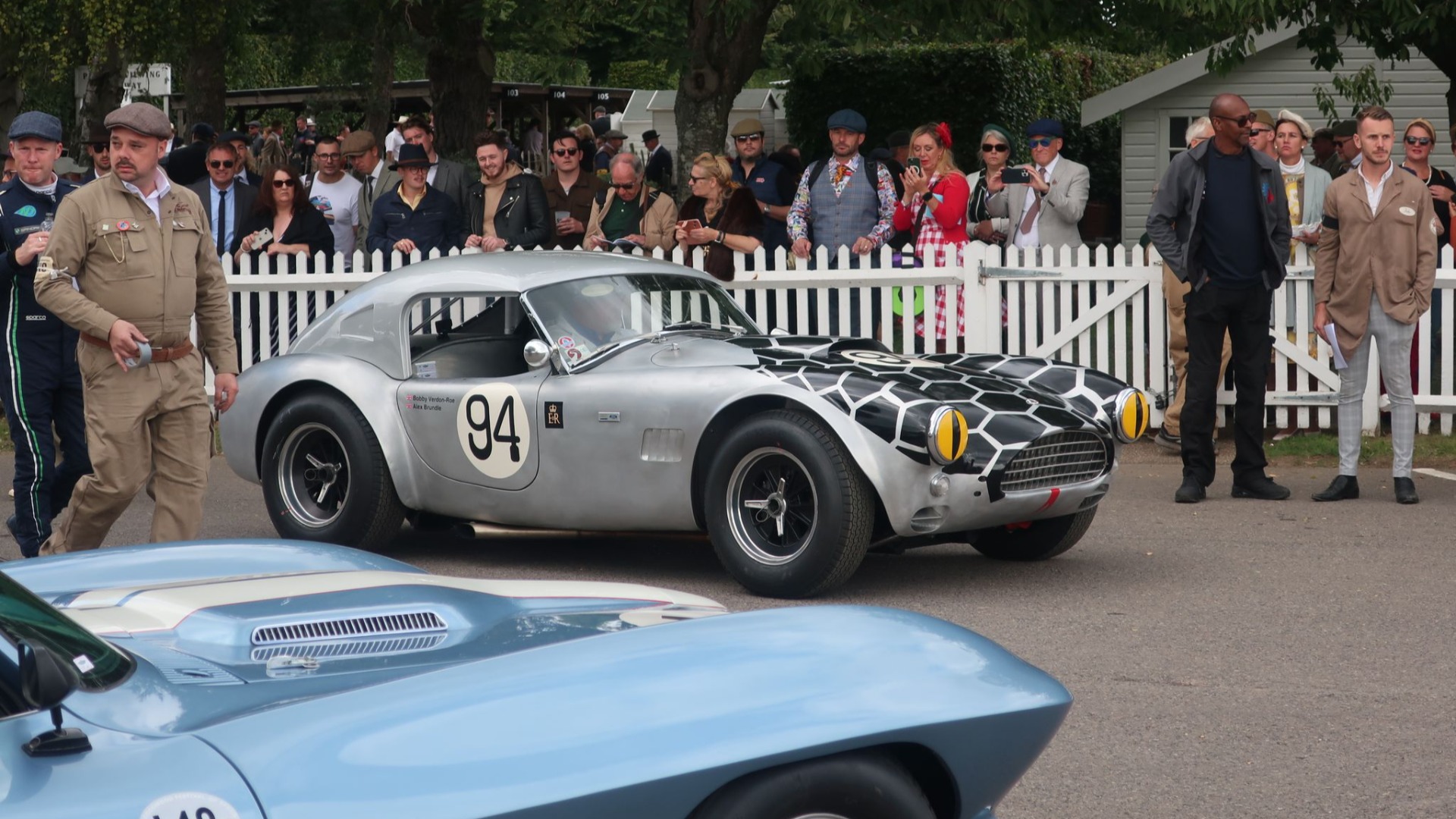 Tøff dekor på en AC Cobra.