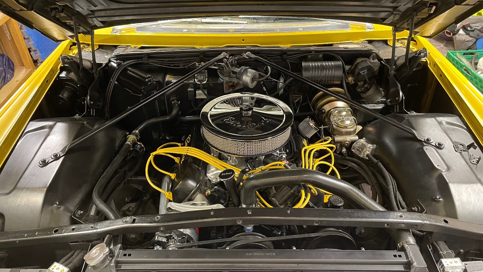 Stilrent motorrom med overhalt 429.