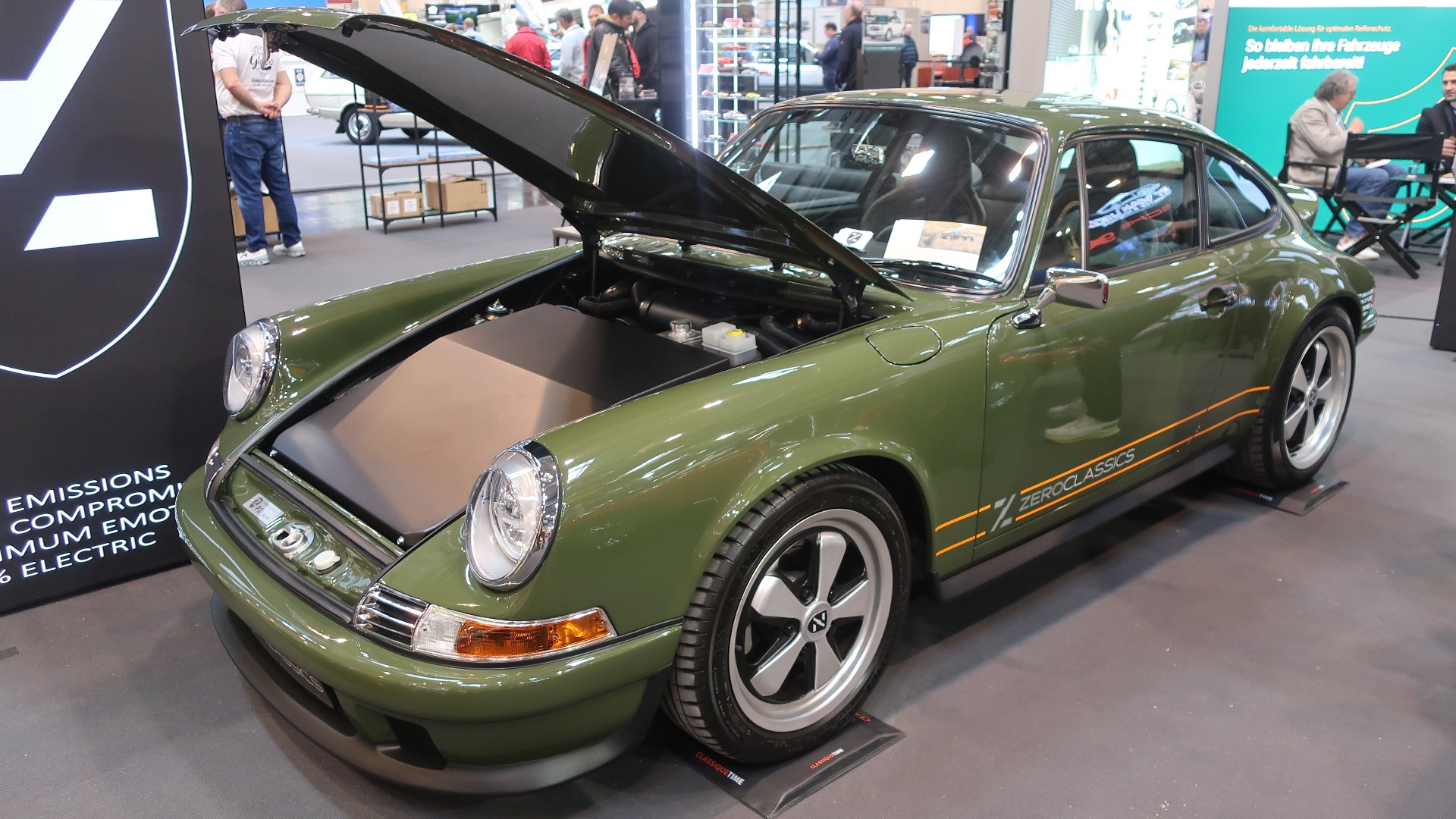 Etterspørselen etter el-konverterte klassikere har ikke akkurat gått gjennom taket. Her en klassisk 911 ombygd til eldrift, uten at folk virket særlig interesserte.