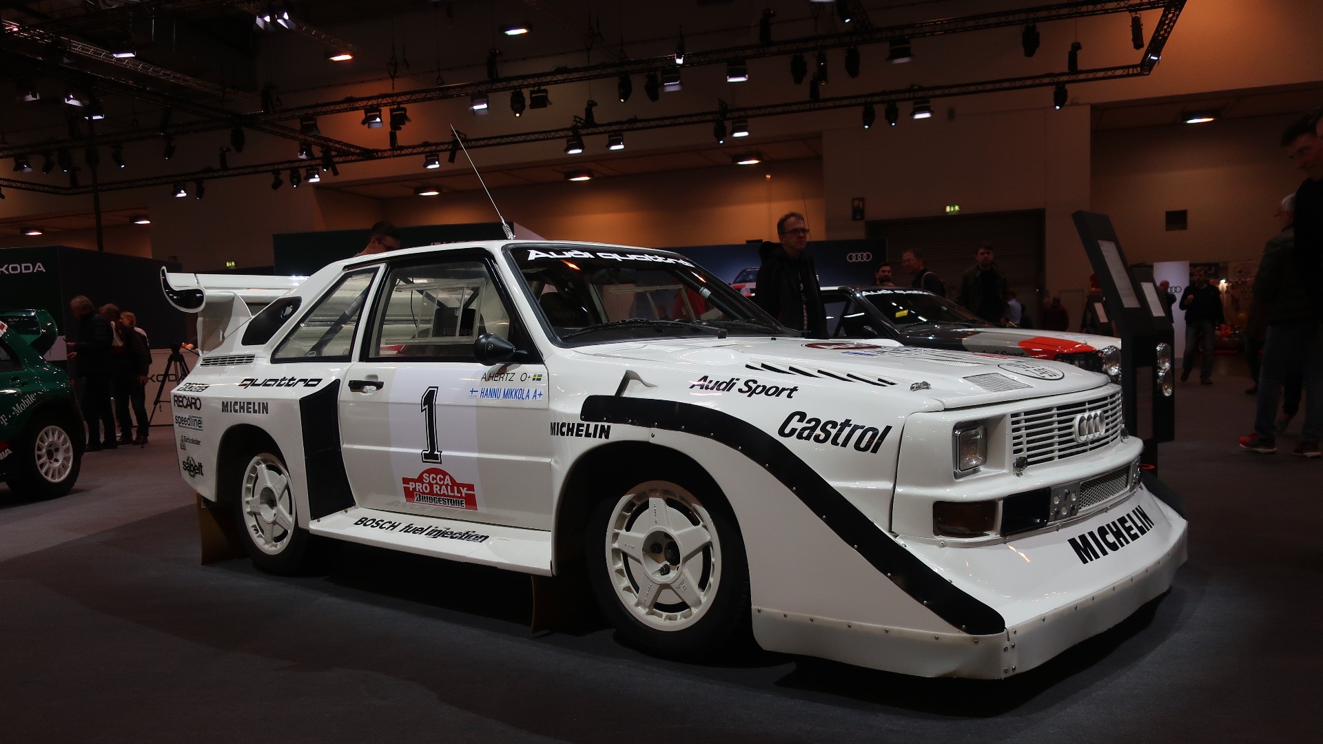 På Audi sin offisielle stand stod denne fantastisk brutale Audi Sport quattro S1 E2, som i 1985 ble kjørt av Hannu Mikkola.