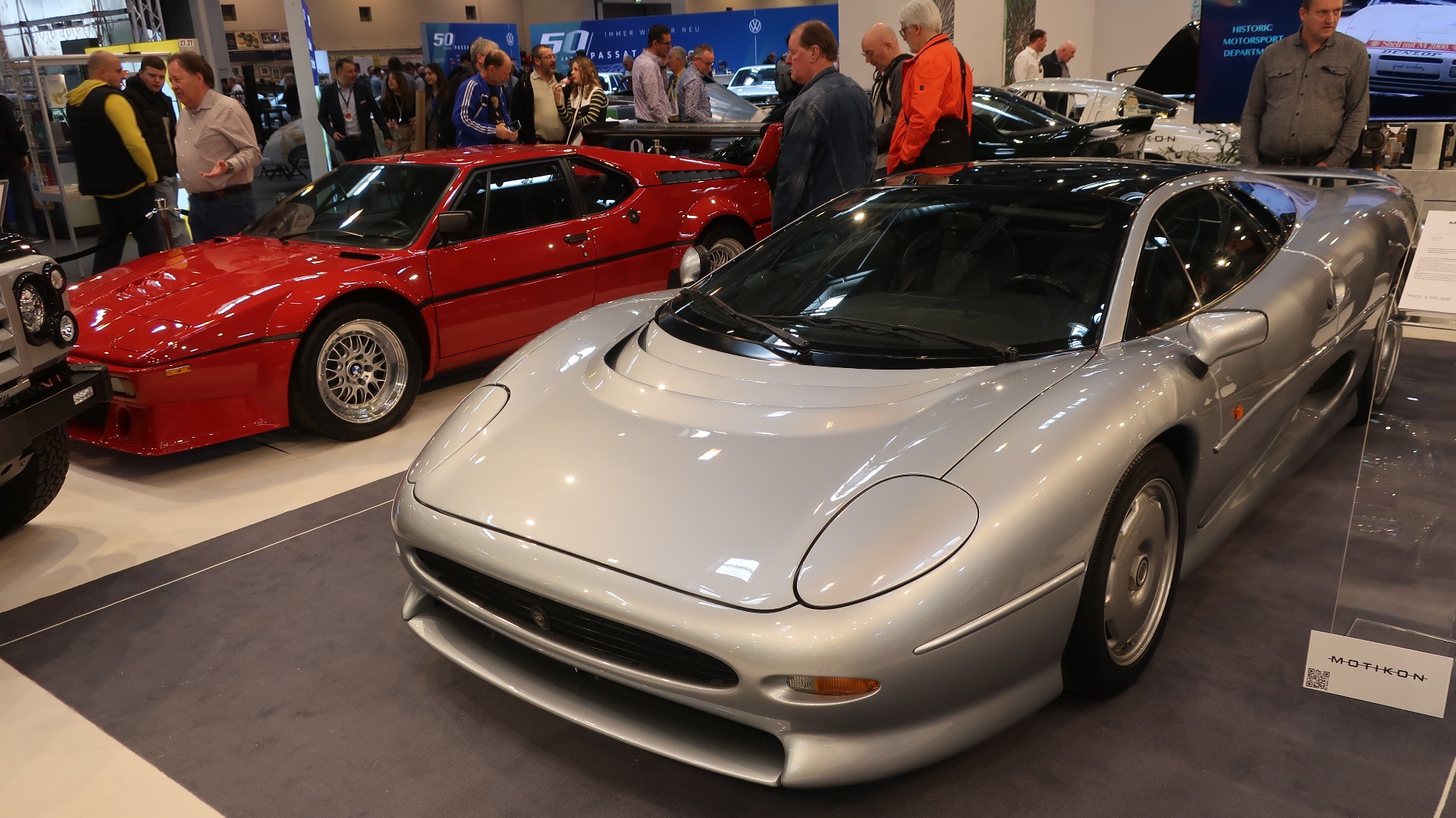 På standen til svenske motikon fant man både en Jaguar XJ220 og en BMW M1 i Procar-stil. Sistnevnte bil er tidligere eid av et medlem av Boney M, og var til salgs for 650.000 Euro.