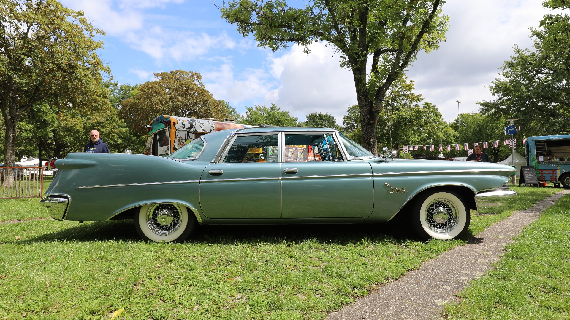 1960 Imperial Crown er amerikansk bilindustri på sitt aller flotteste.