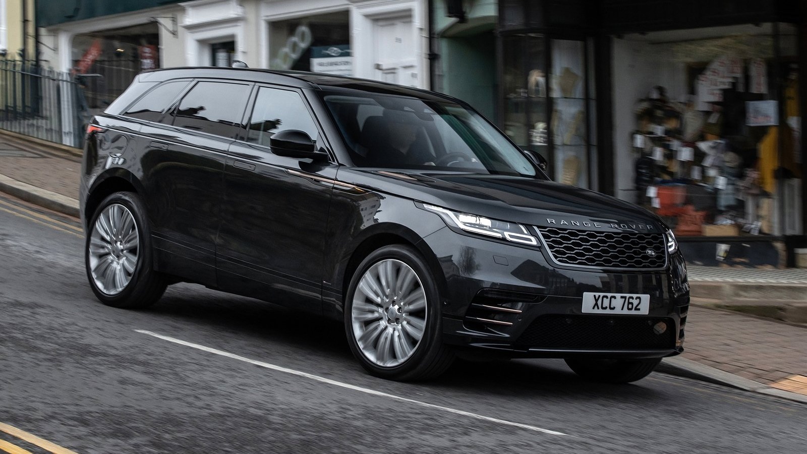 Range Rovere har blitt biltyvenes drøm – andrehåndsverdien stuper i Storbritannia 
