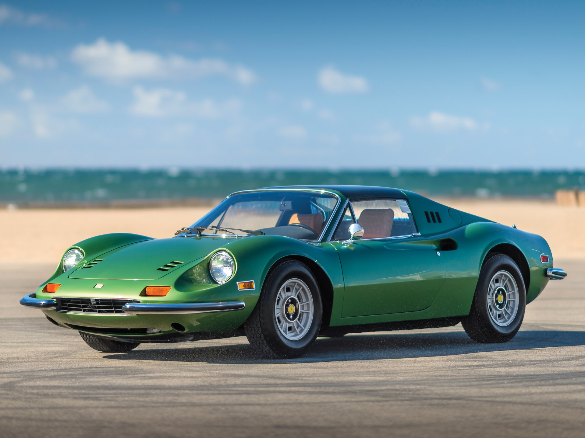 Ferrari 246 Dino GTS. Foto: RM Sotheby's