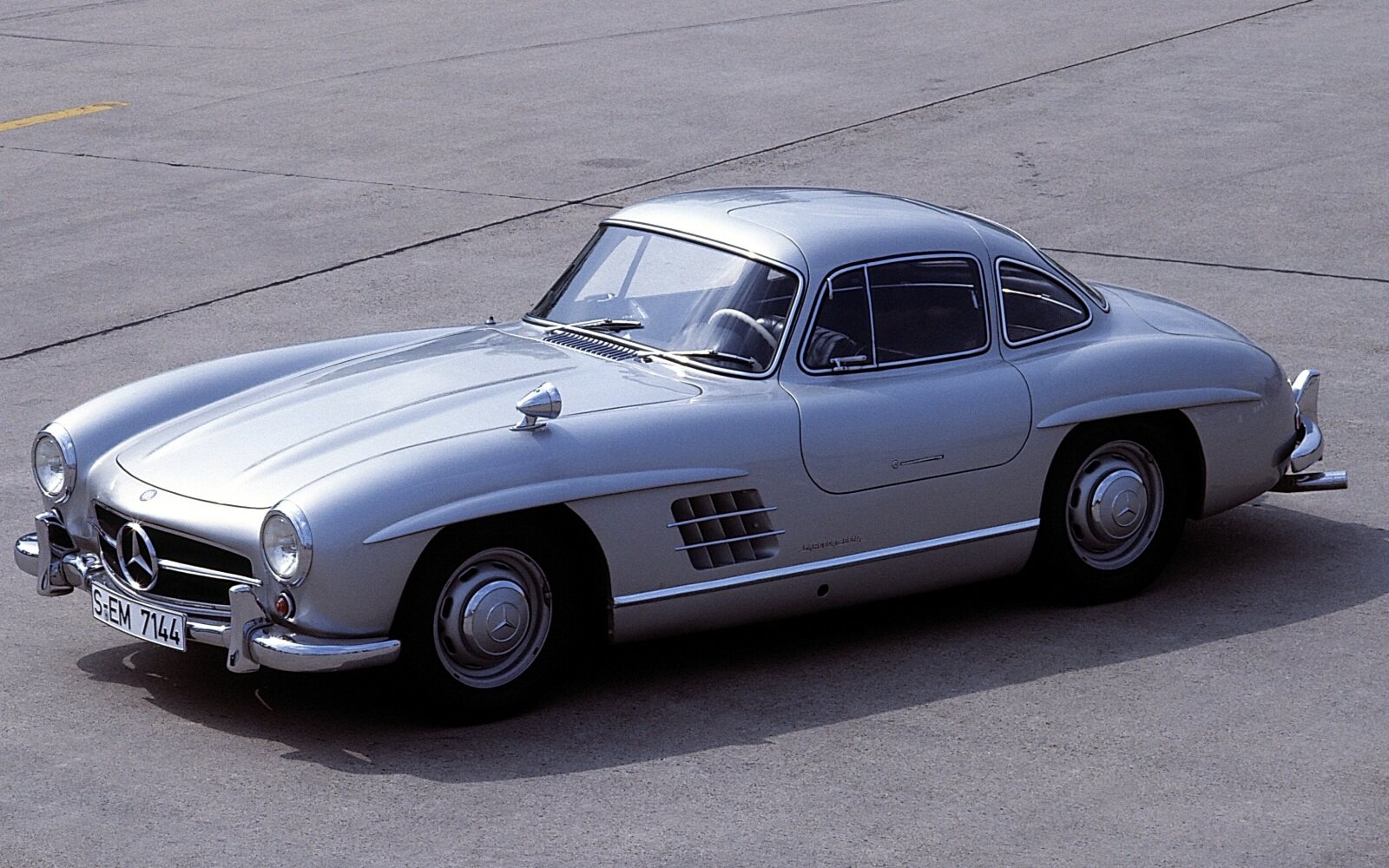 Mercedes-Benz 300SL.