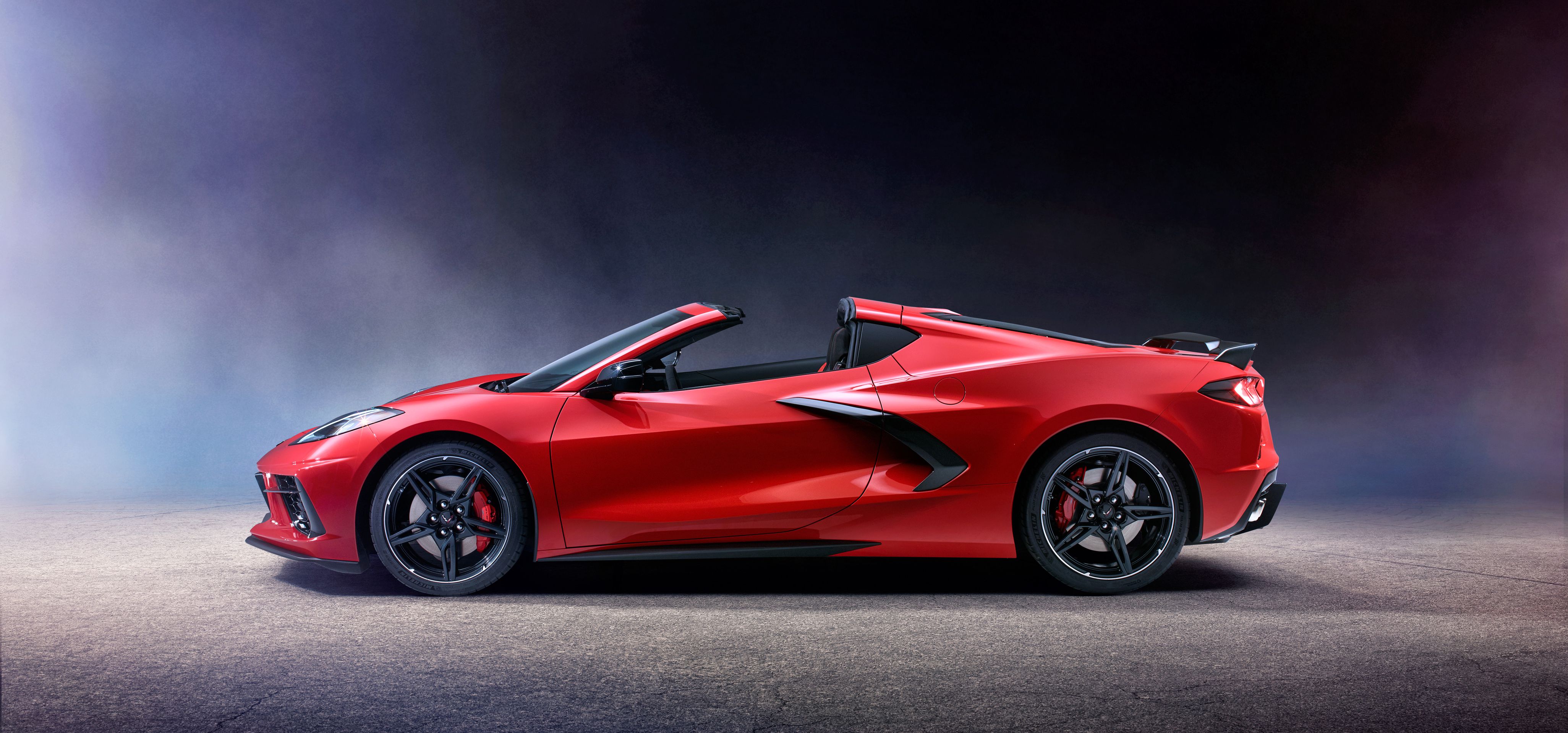 C8 Corvette forblir med bensinmotor