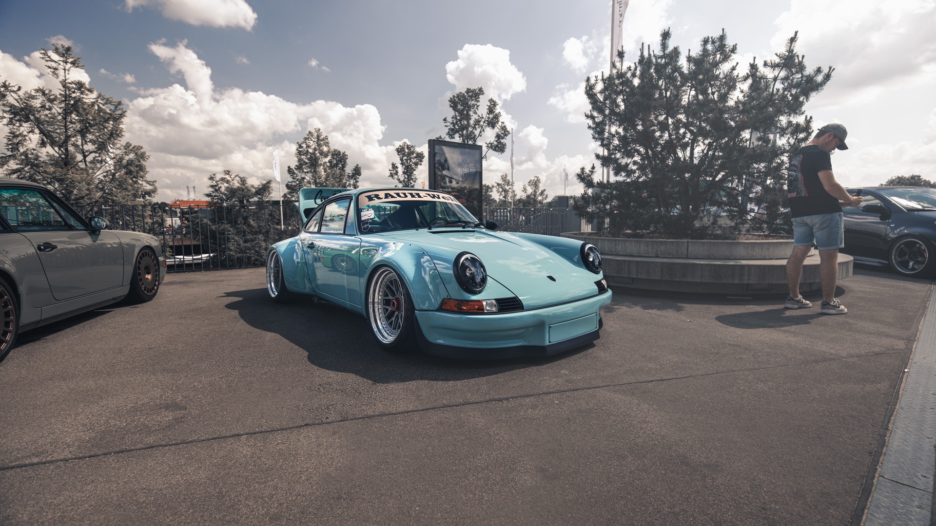 Breddet Porsche er hylgromt