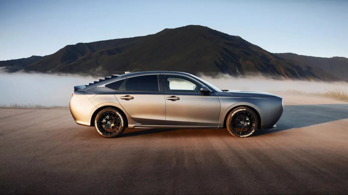 Fra siden ser du at det er en Civic