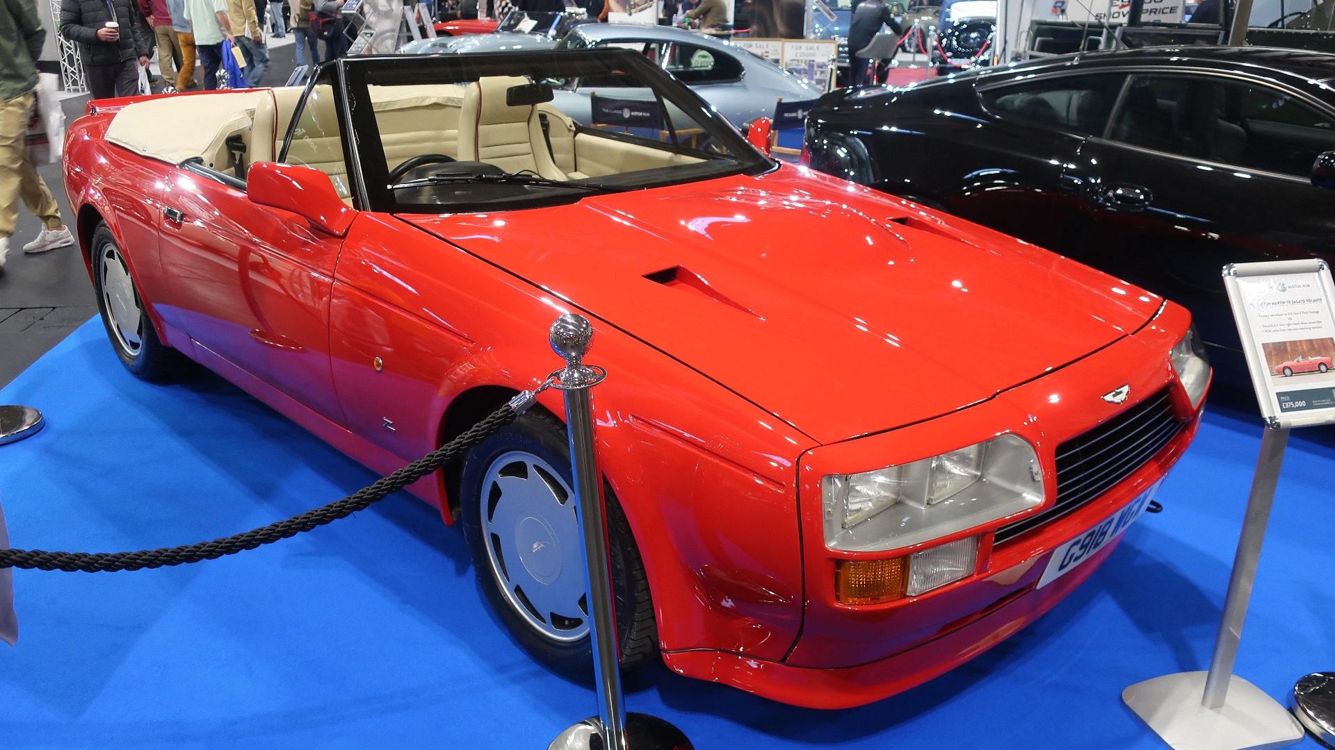 Kun 37 eksemplarer av den eksepsjonelt stilige Aston Martin V8 Zagato i åpen versjon ble laget.