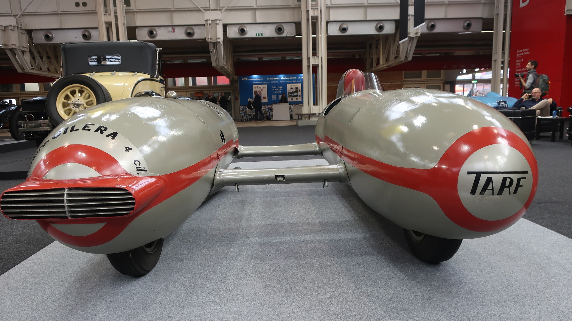 Flere museer hadde lånt ut godbiter. Som denne 1948 Tarf 1, som racerfører Piero Taruffi lagde for rekordforsøk. Den satte 22 internasjonale rekorder fra 1948 til 1957. 