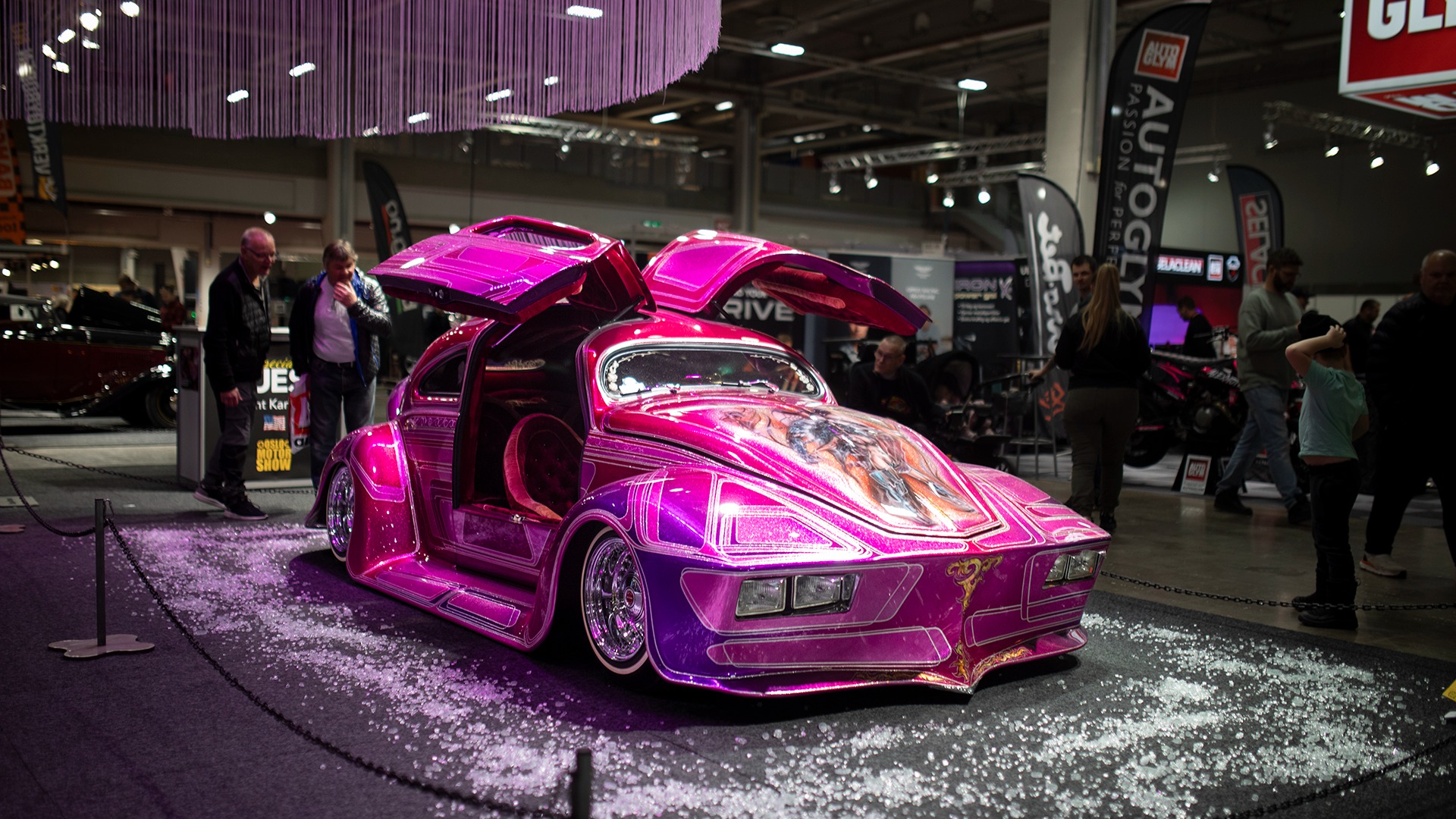 3 – Volkswagen Boble - Pink Lady