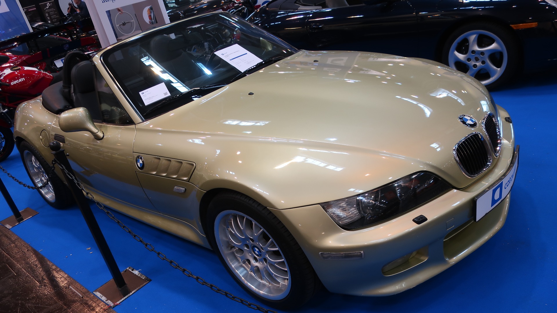 Jeg har de siste årene begynt å digge BMW Z3, og dette var første gang jeg så en i fargen pistasjegrønn metallic. Aldeles nydelig.