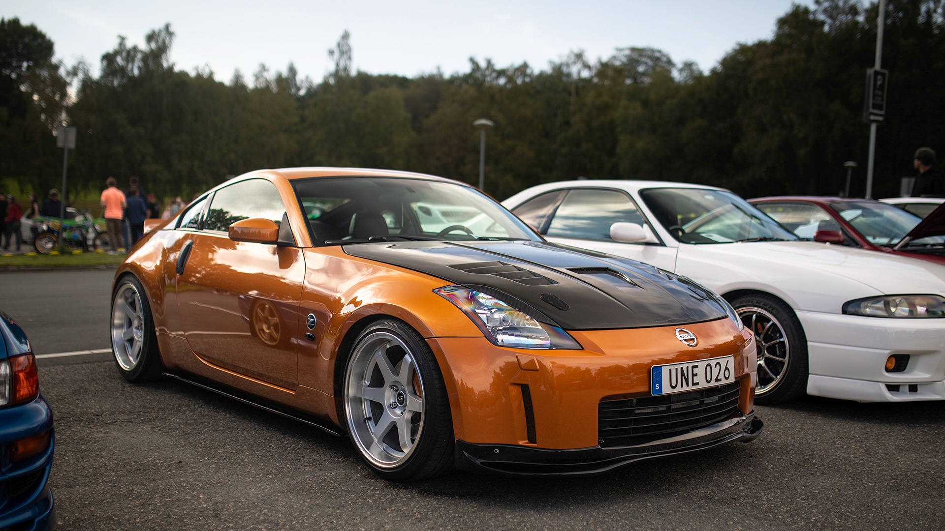 350Z i «riktig» oransje farge og deilig modifisering. Våre svenske venner kan da bygge bil, de også!