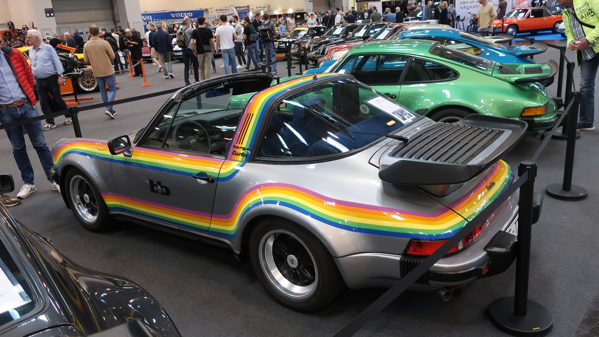 Den originale Rainbow 911 Turbo Targa på Techno Classica tidligere i år.