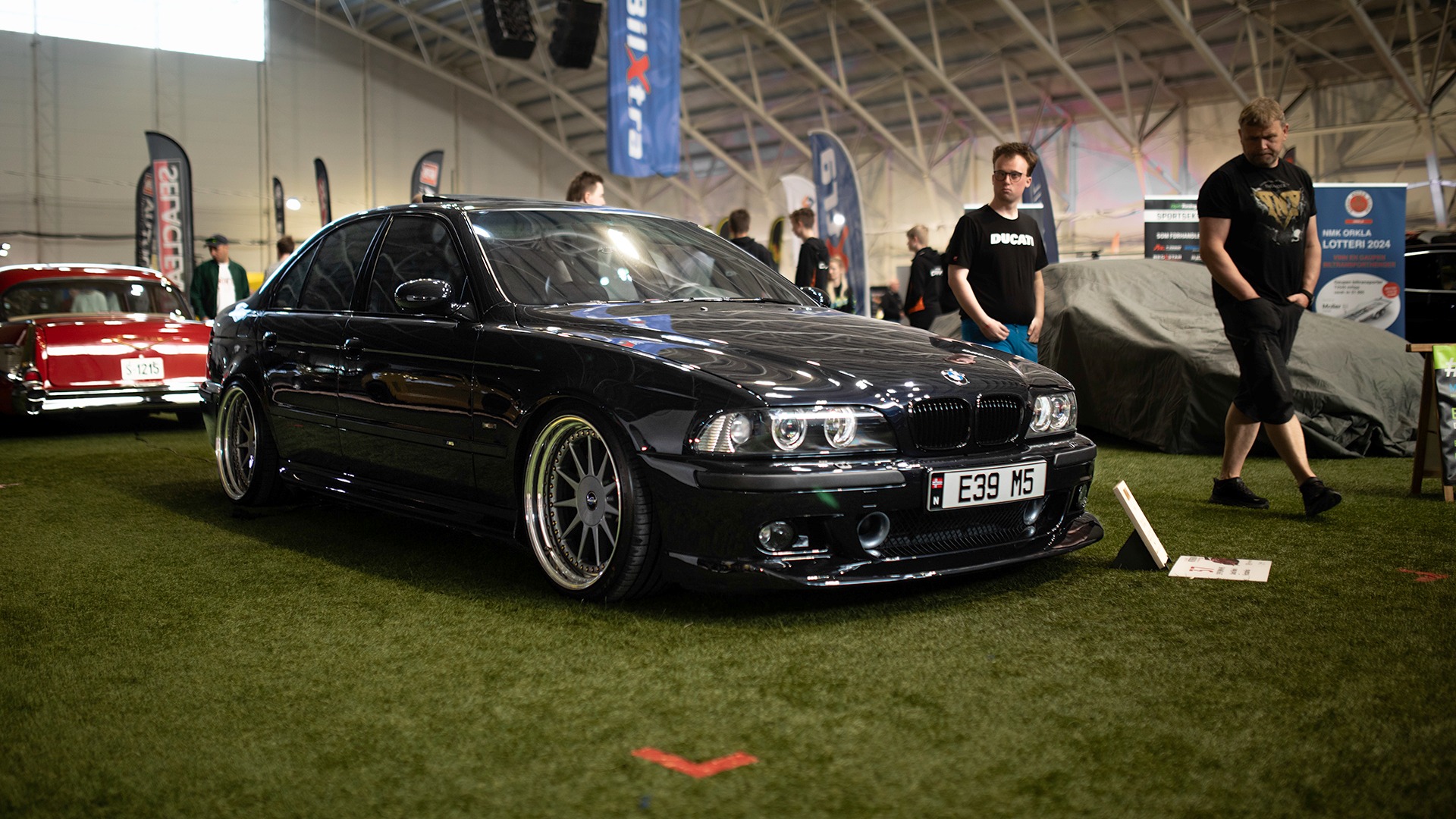 Lekker BMW E39 M5 som prydet kunstgresset denne helgen.