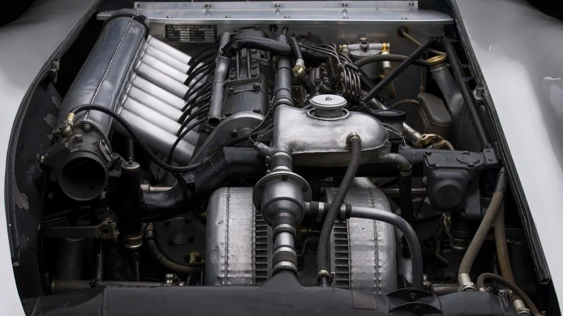 Motoren ga 290 hk på tampen av 1955-sesongen.