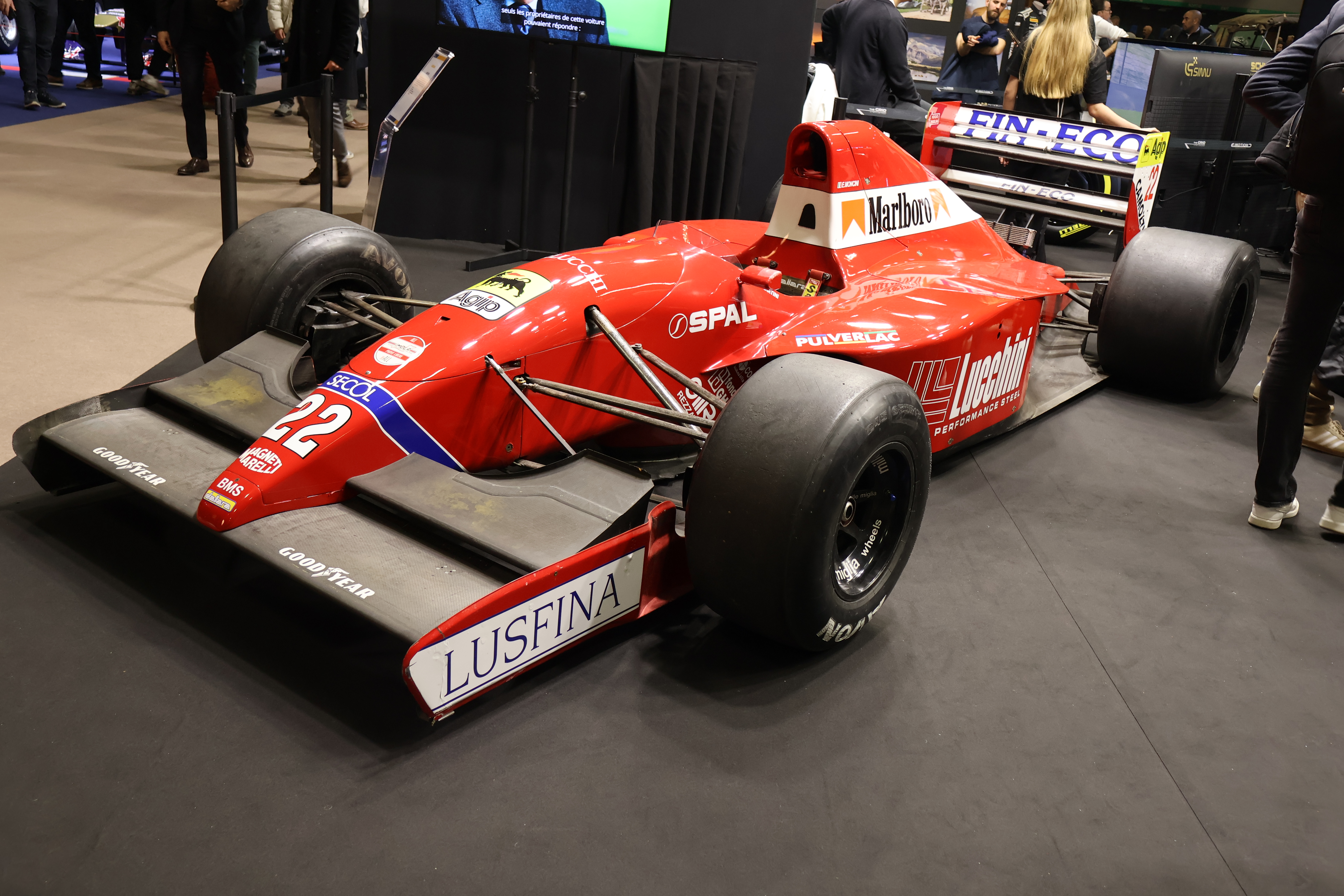 1992 Dallara BMS F1 192 med Ferrari V12-motor som J.J. Lehto kjørte med i 1992-sesongen. 