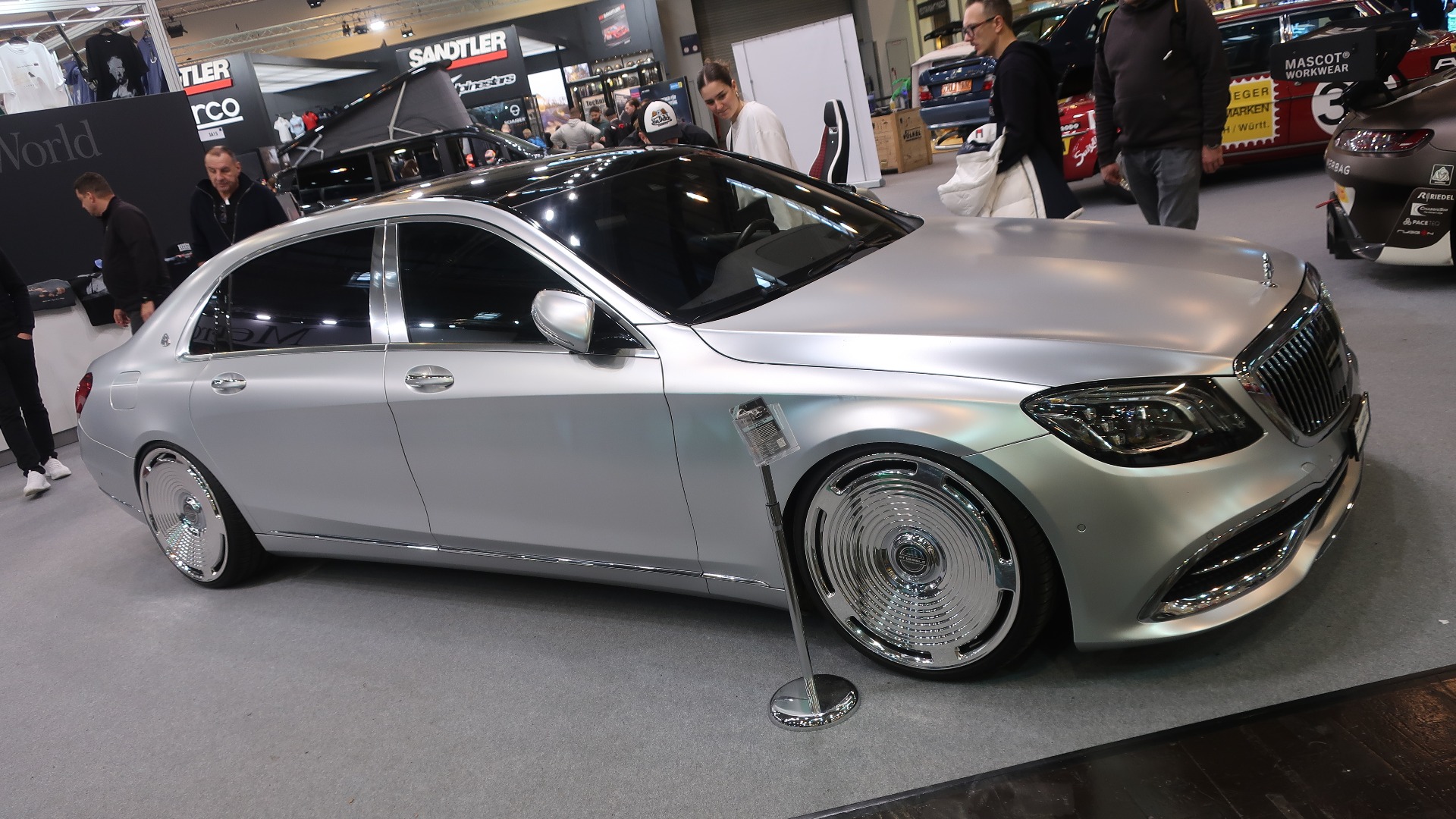 Maybach-versjonene har enda ikke slått helt an blant ombyggerne, men det vil nok komme i takt med synkende bruktpriser. De gjør seg godt med både senk og store felger.