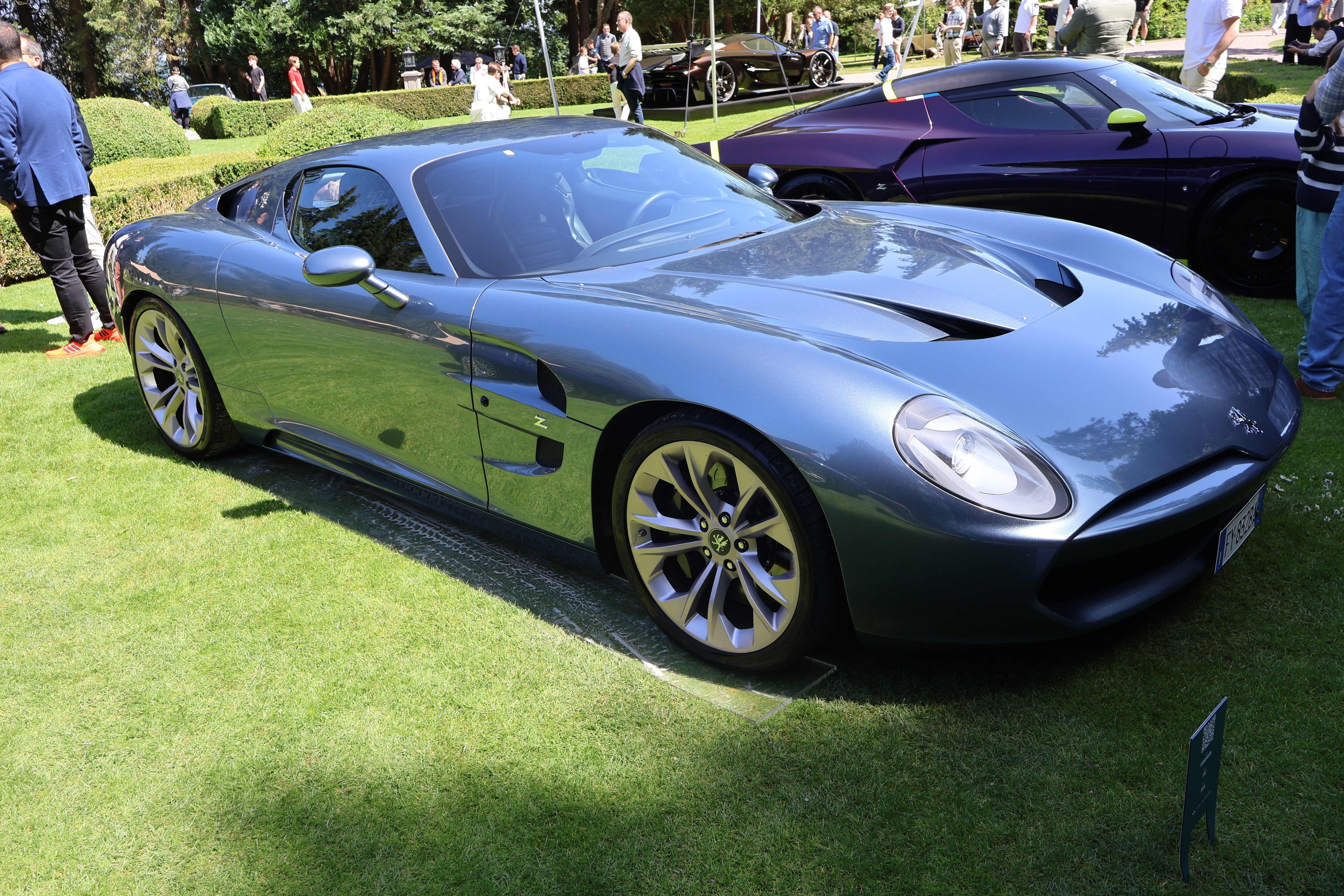 Zagato var spesialinvitert og kom med flere biler, som denne 2019 Iso Rivolta GTZ. 