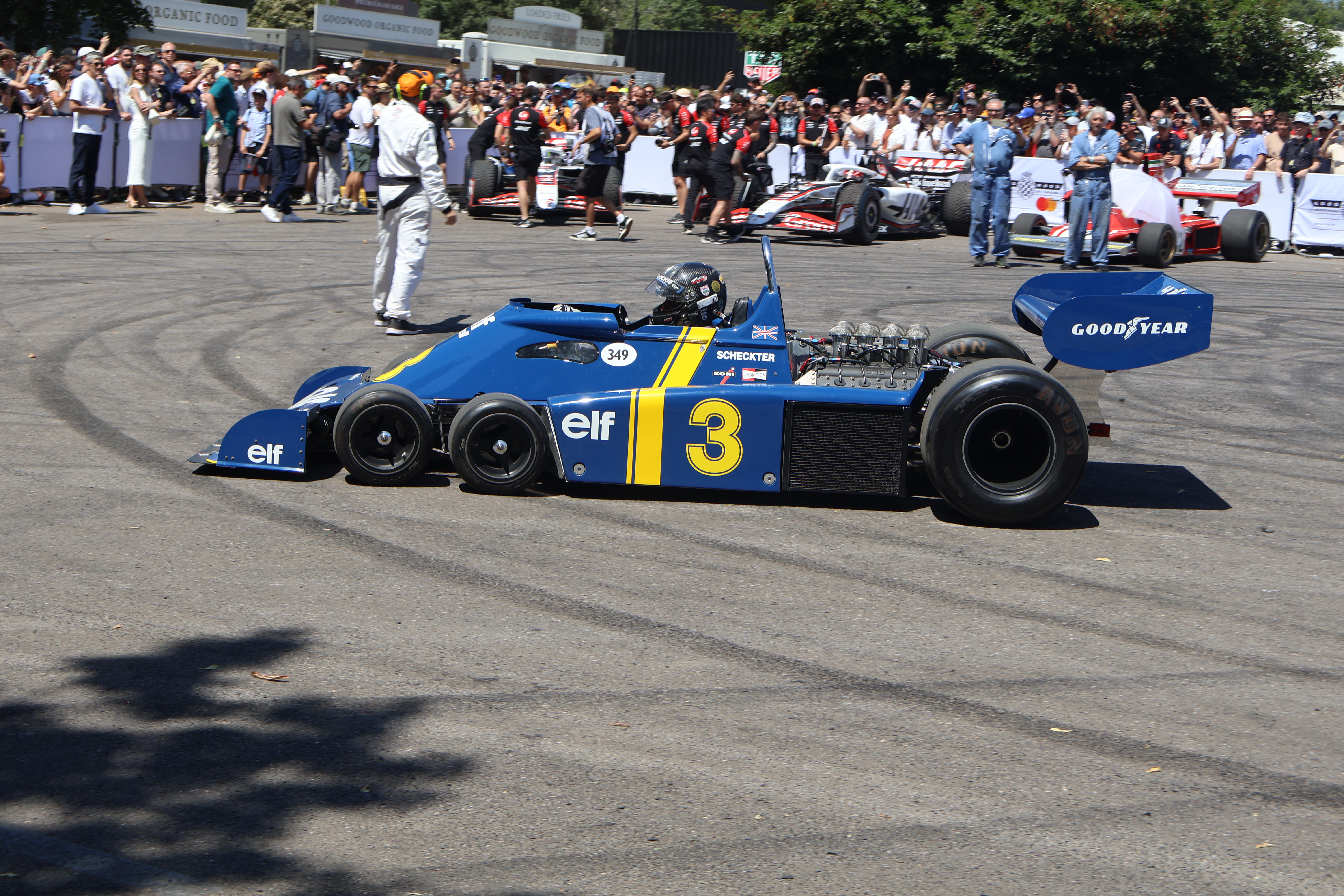 Lite er tøffere enn den sekshjulte Tyrrell P34 som Jody Scheckter vant Sverige GP med i 1976. 