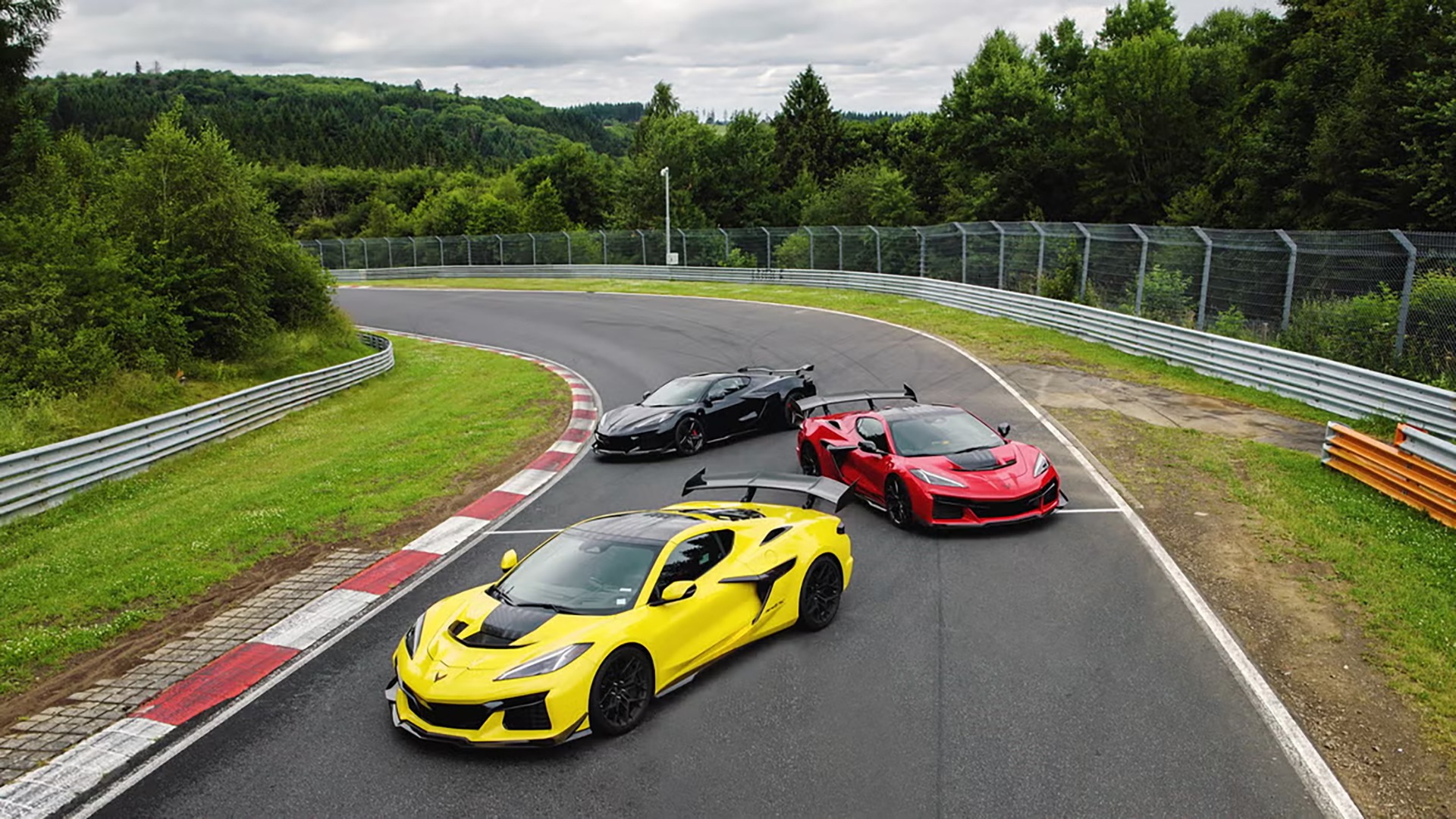 Chevrolet Corvette er nå den raskeste serieproduserte bilen fra USA – men er det godt nok?