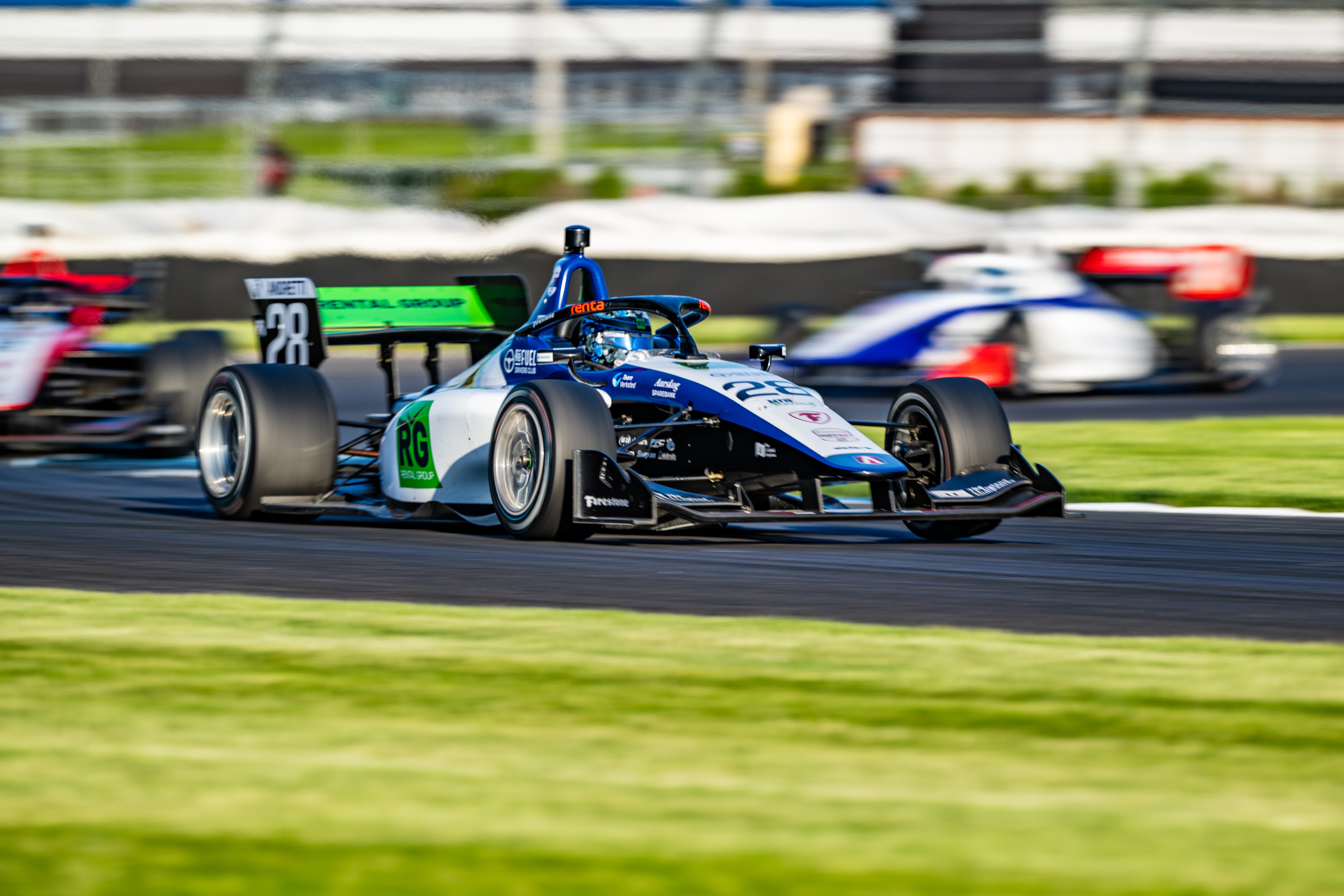 Dennis sin Refuel-sponsede Indy NXT-bil i Indianapolis denne helgen